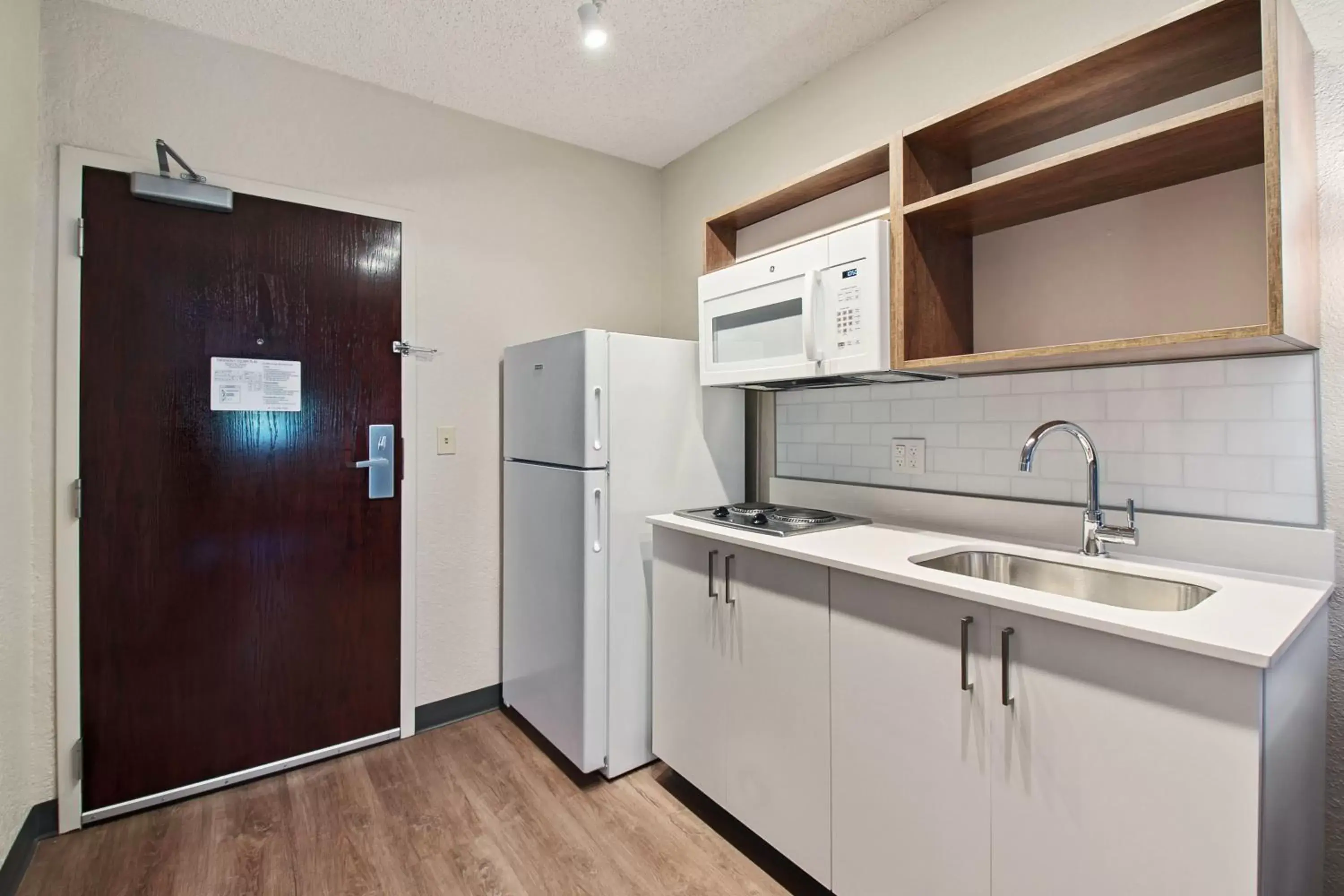 Kitchen or kitchenette, Kitchen/Kitchenette in Extended Stay America Suites - San Jose - Mountain View