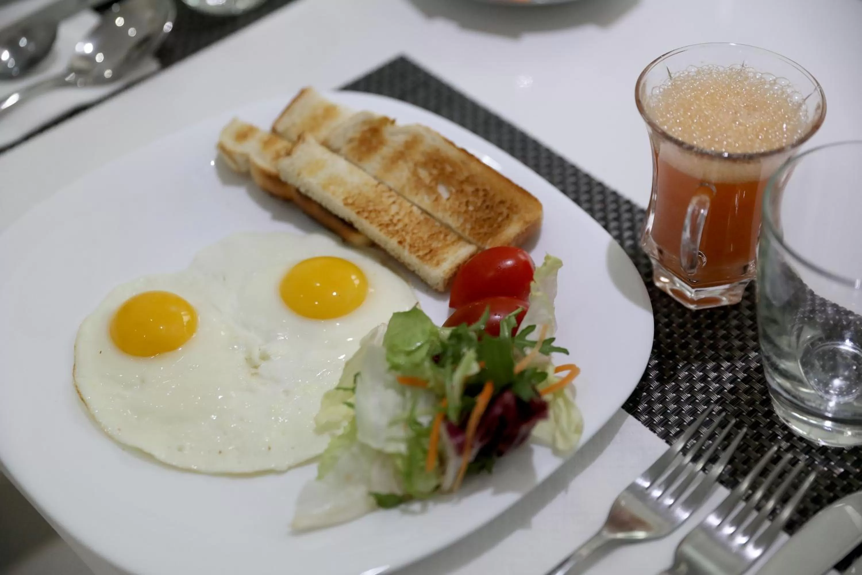 Breakfast in Escape to St Julians