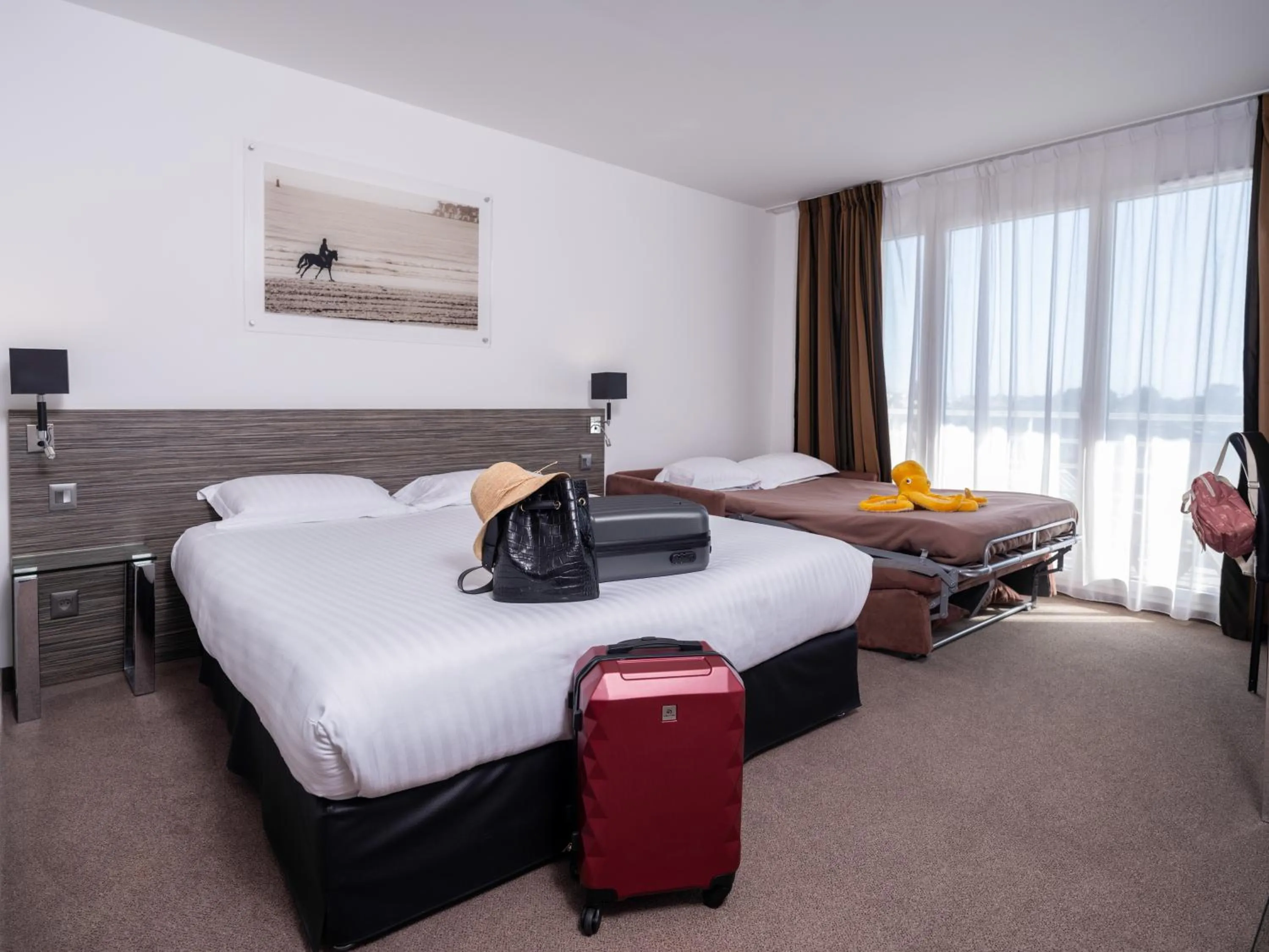 Bed in Golden Tulip La Baule Hotel and Residence