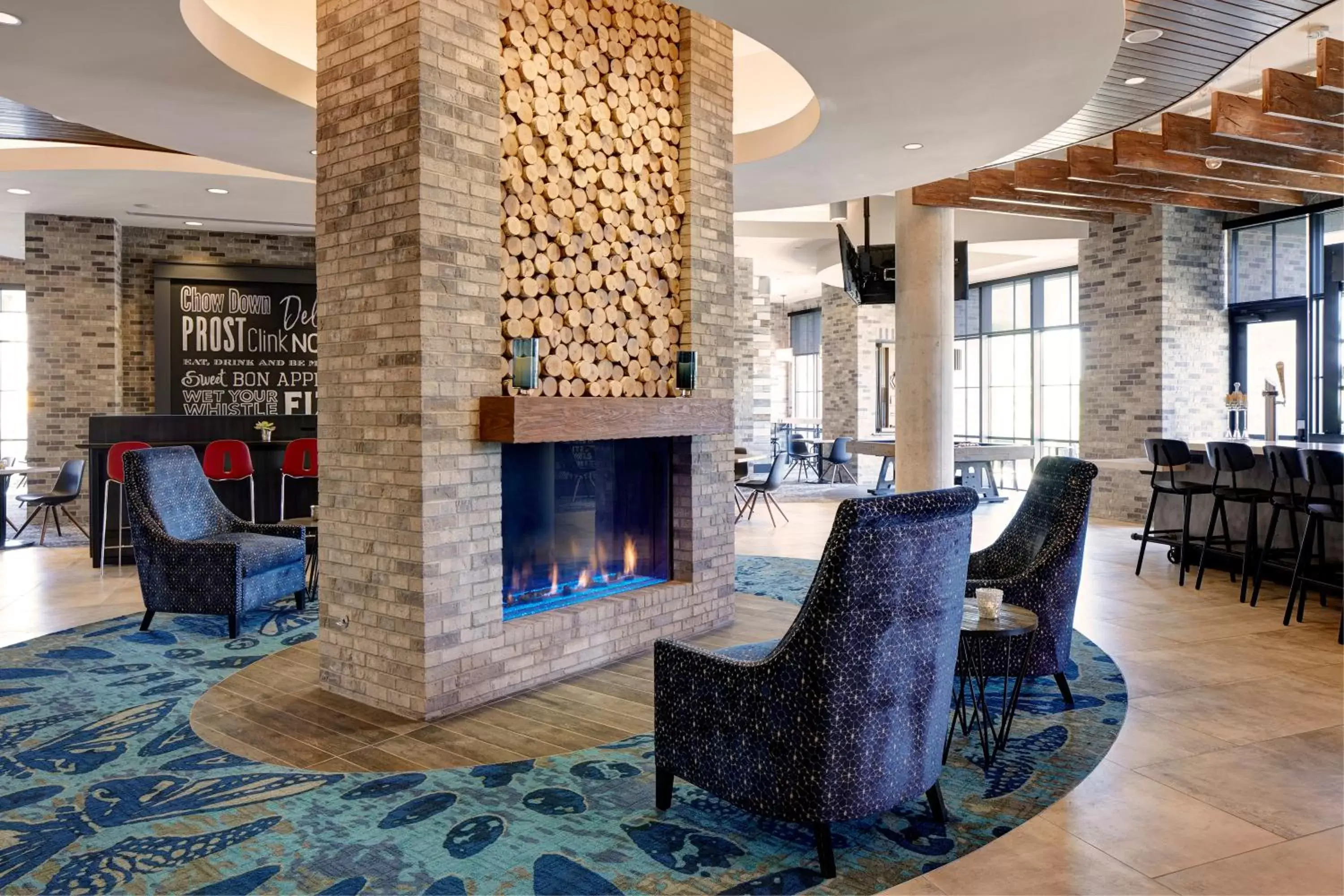 Lobby or reception, Lounge/Bar in Archer Hotel Florham Park