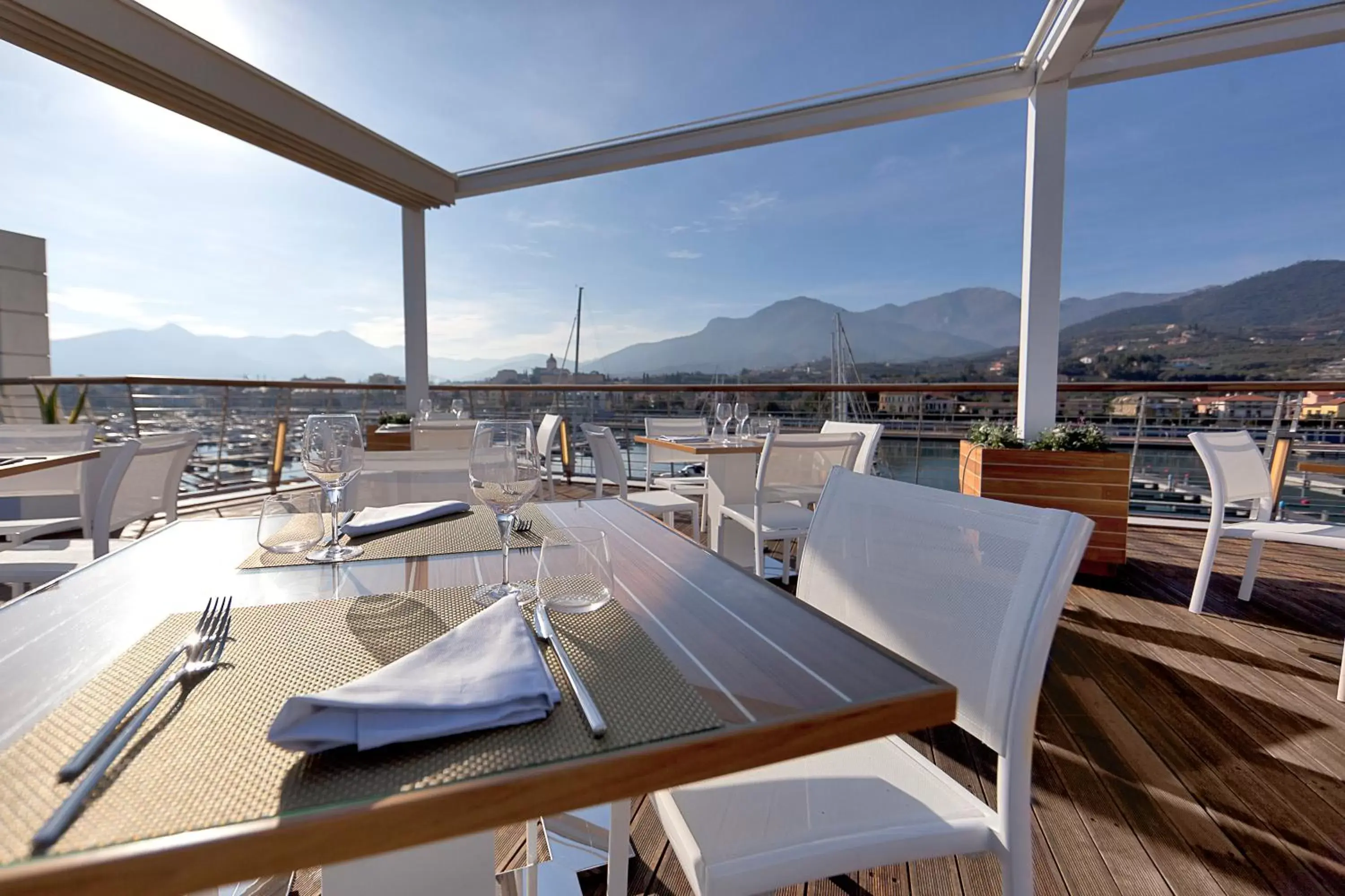 Restaurant/places to eat in Yacht Club Marina Di Loano