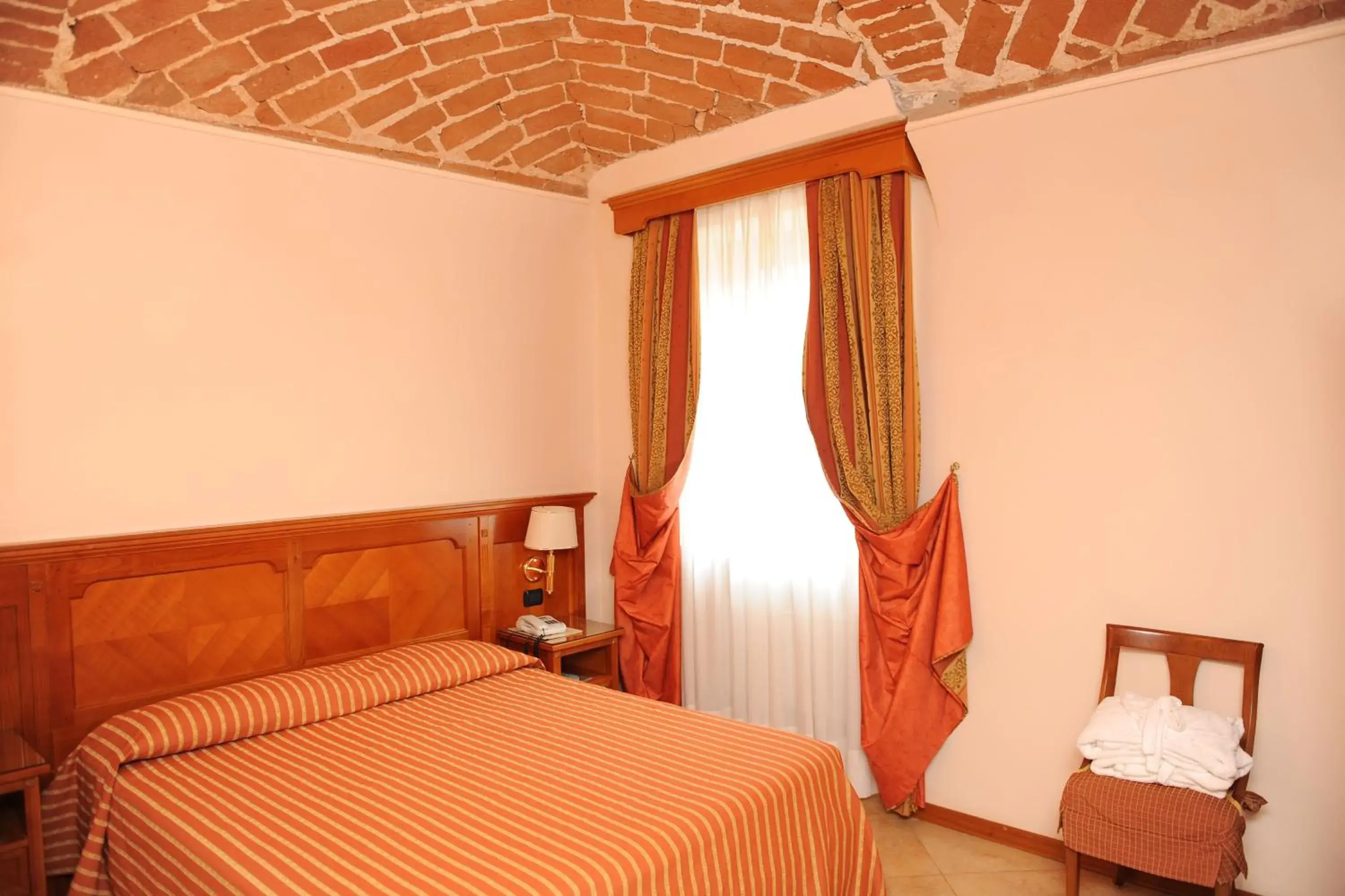 Bedroom, Bed in Hotel Acqui & Centro Benessere