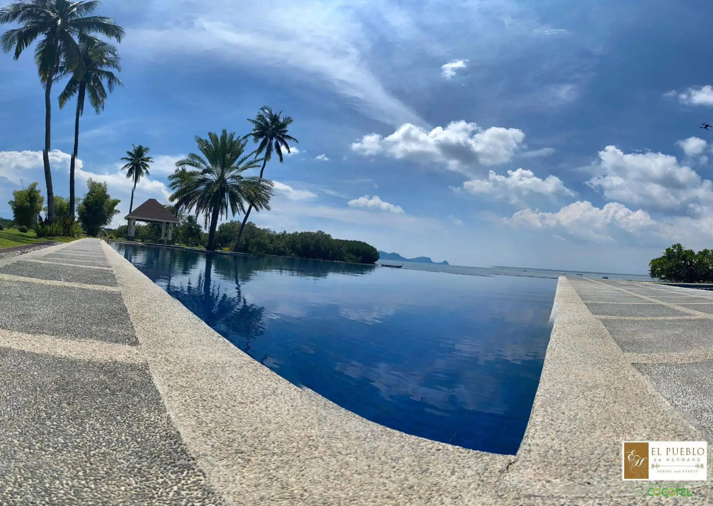 Swimming Pool in El Pueblo De Hermano by Cocotel