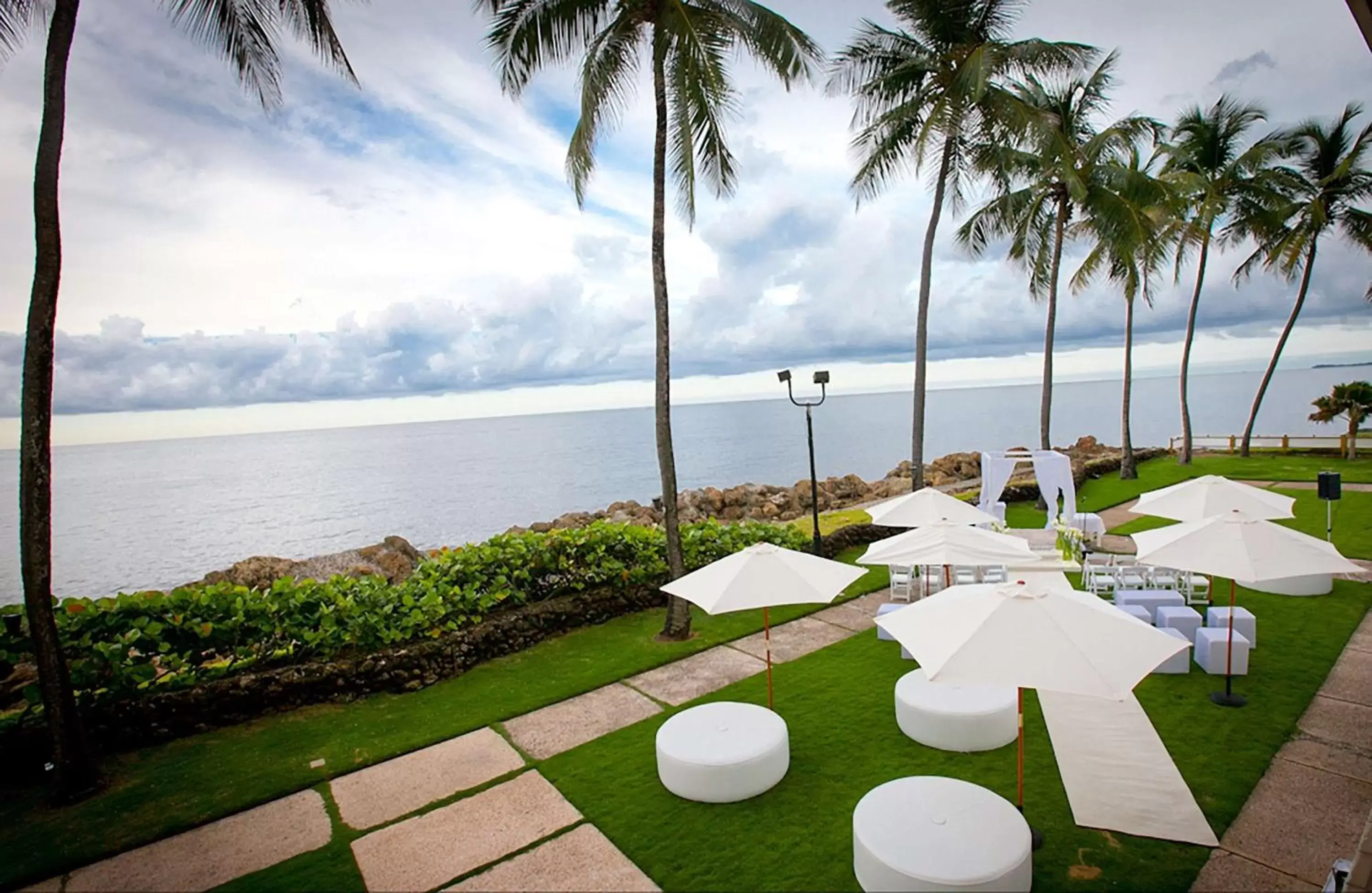 Inner courtyard view in The Condado Plaza Hilton