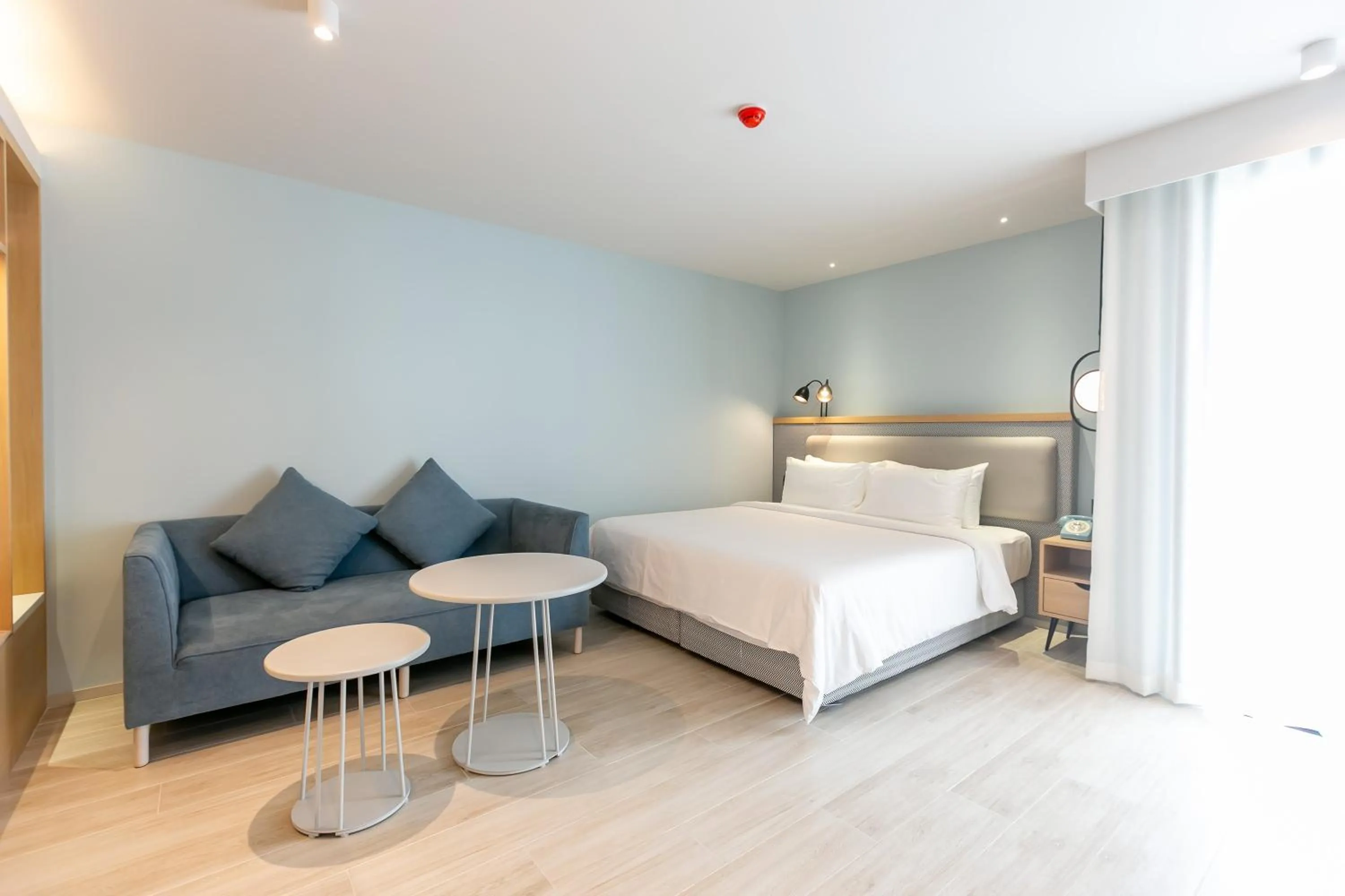 Photo of the whole room, Bed in The SACHA Apart-Hotel Thonglor