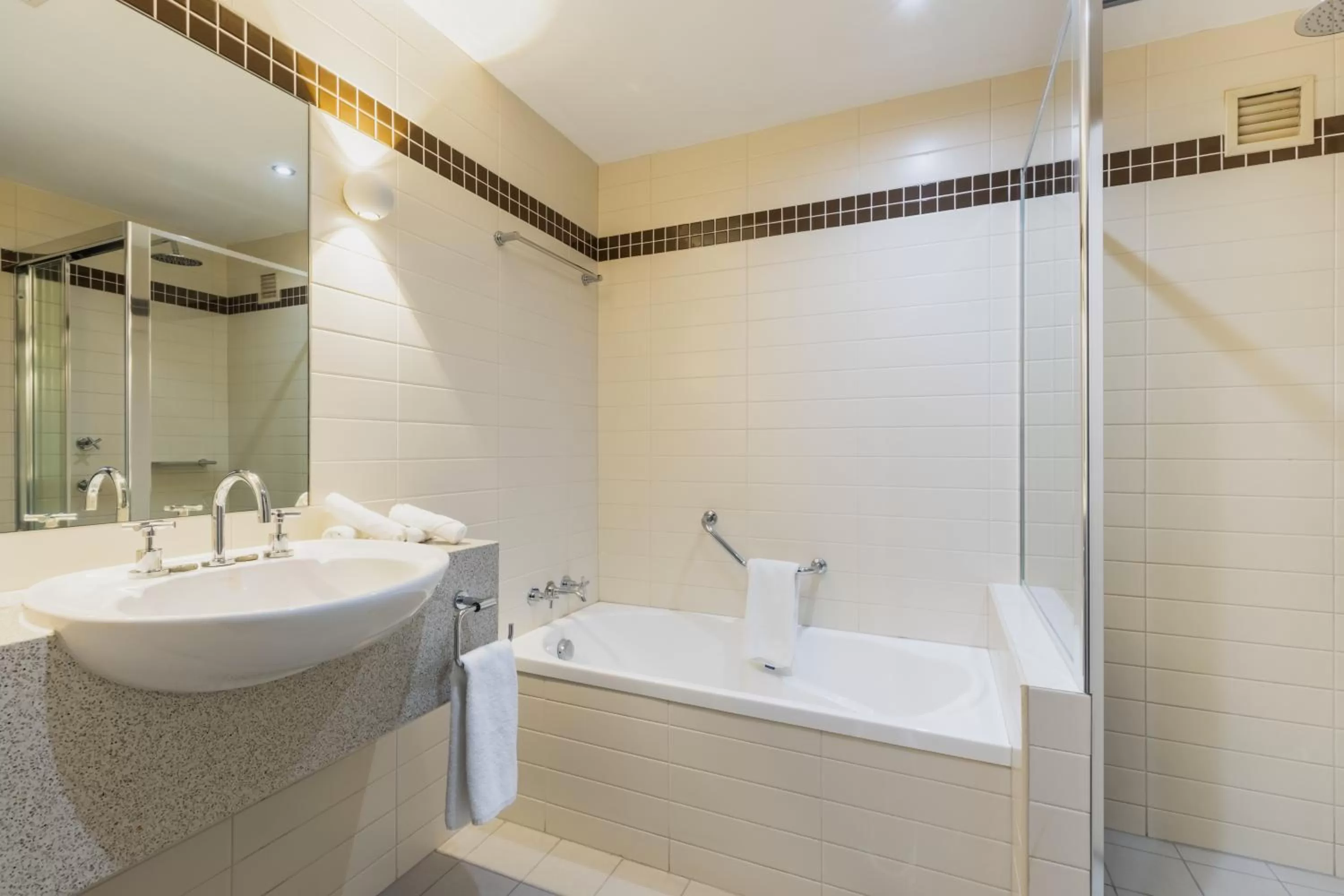 Bathroom in Nightelier Mermaid Waters