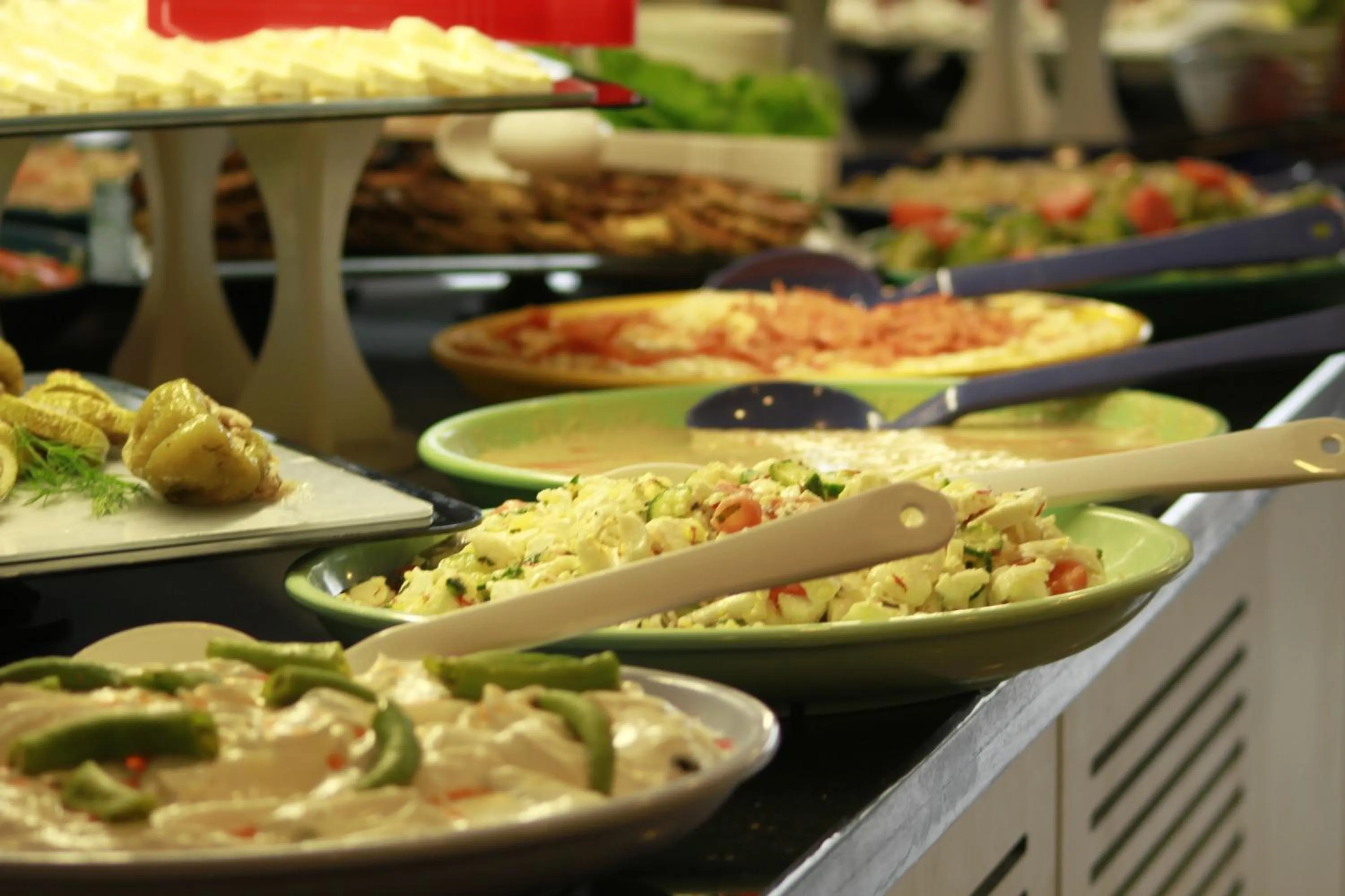 Food and drinks in Tourist Hotel