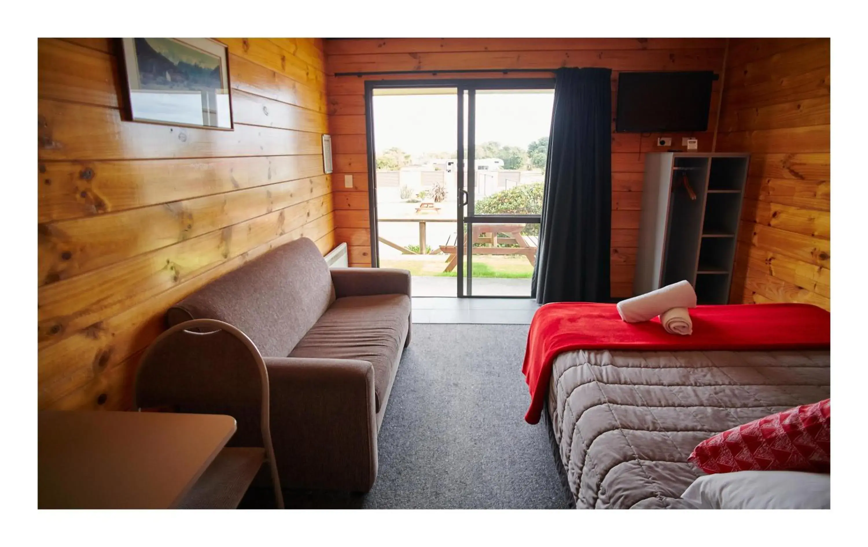 Seating Area in Greymouth Seaside TOP 10 Holiday Park