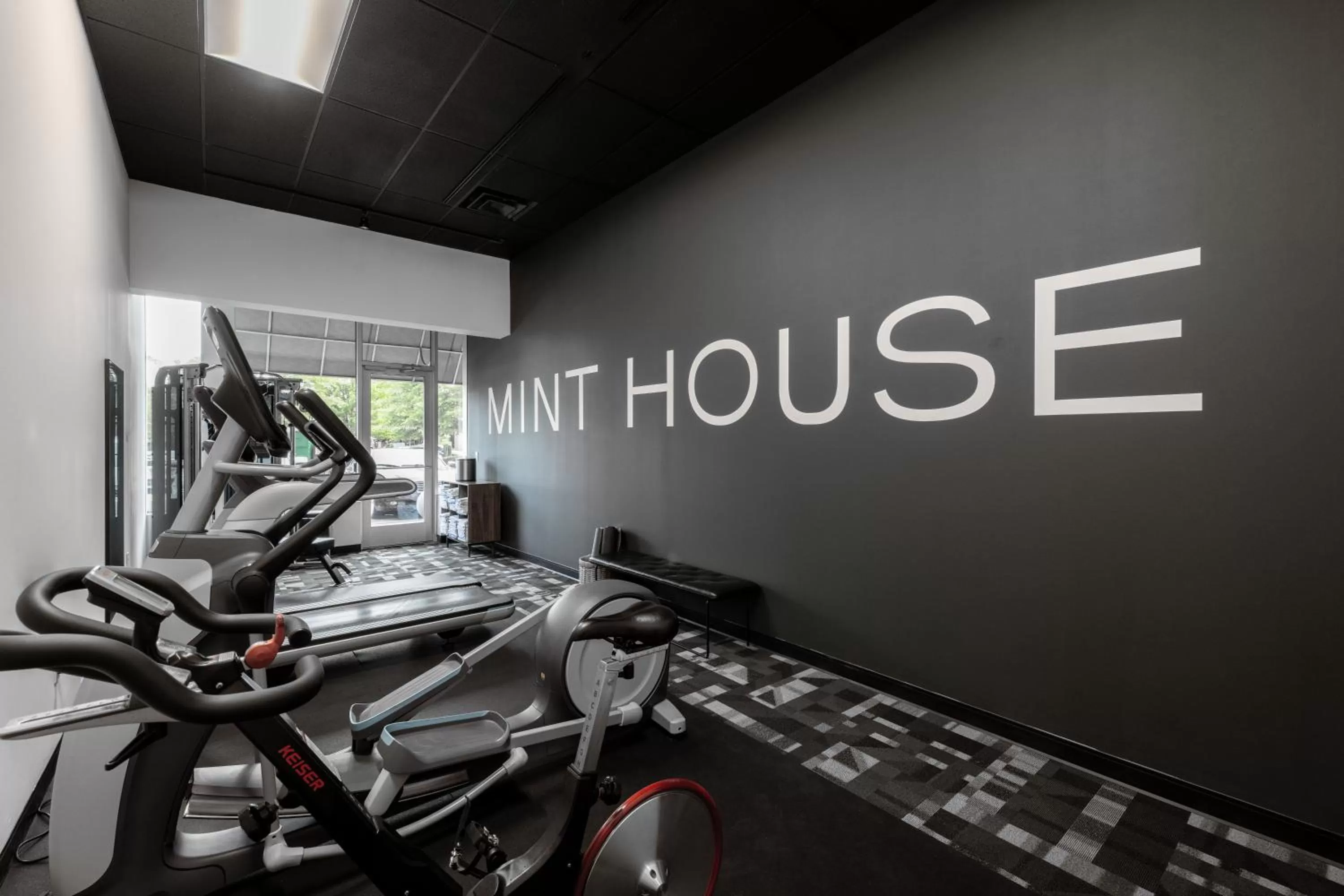 Fitness centre/facilities in Mint House Greenville - Downtown