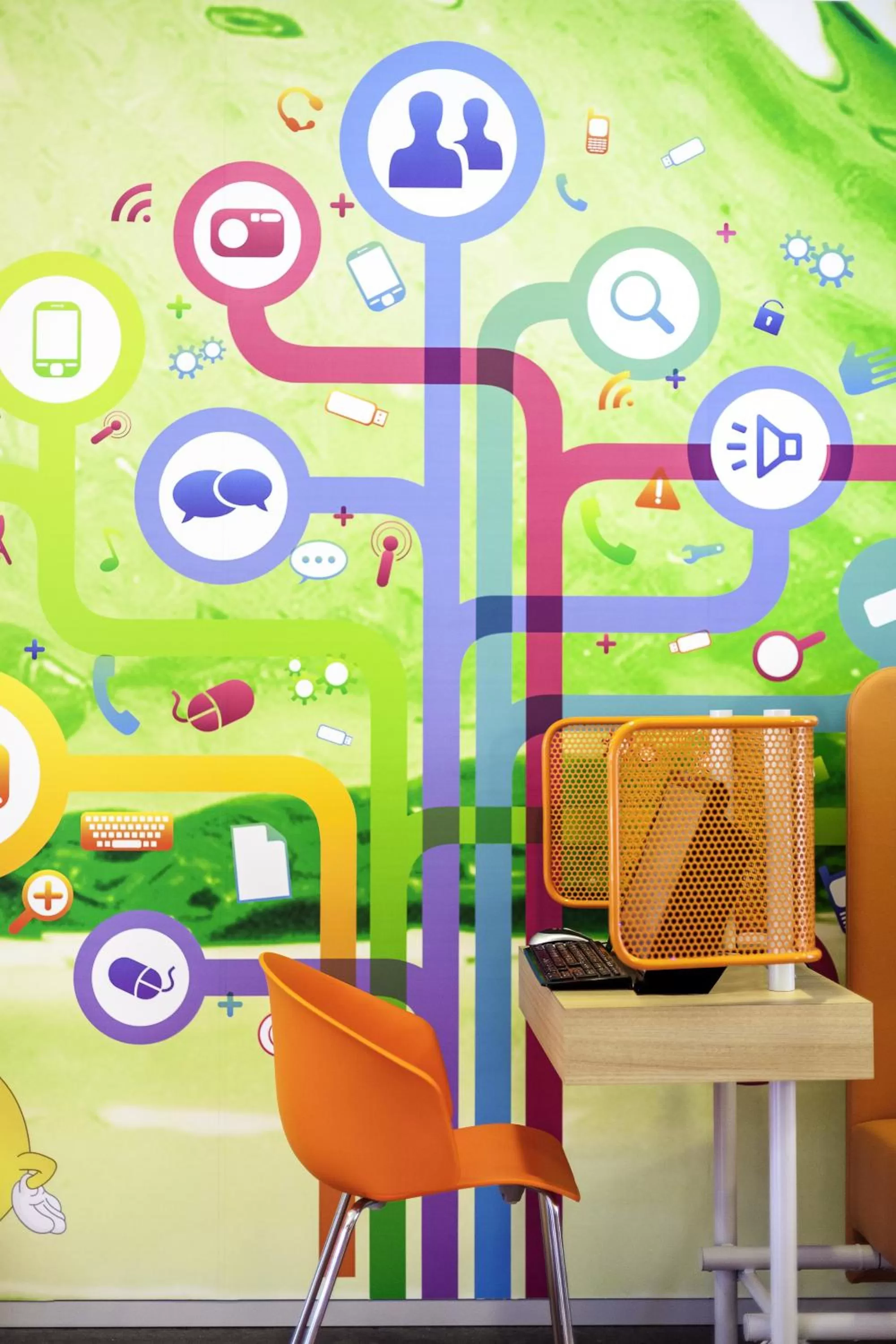 Area and facilities in Ibis Styles Napoli Garibaldi