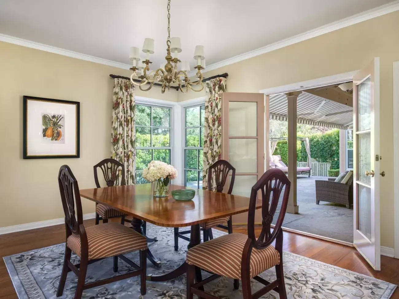 Dining area in The Langham Huntington, Pasadena