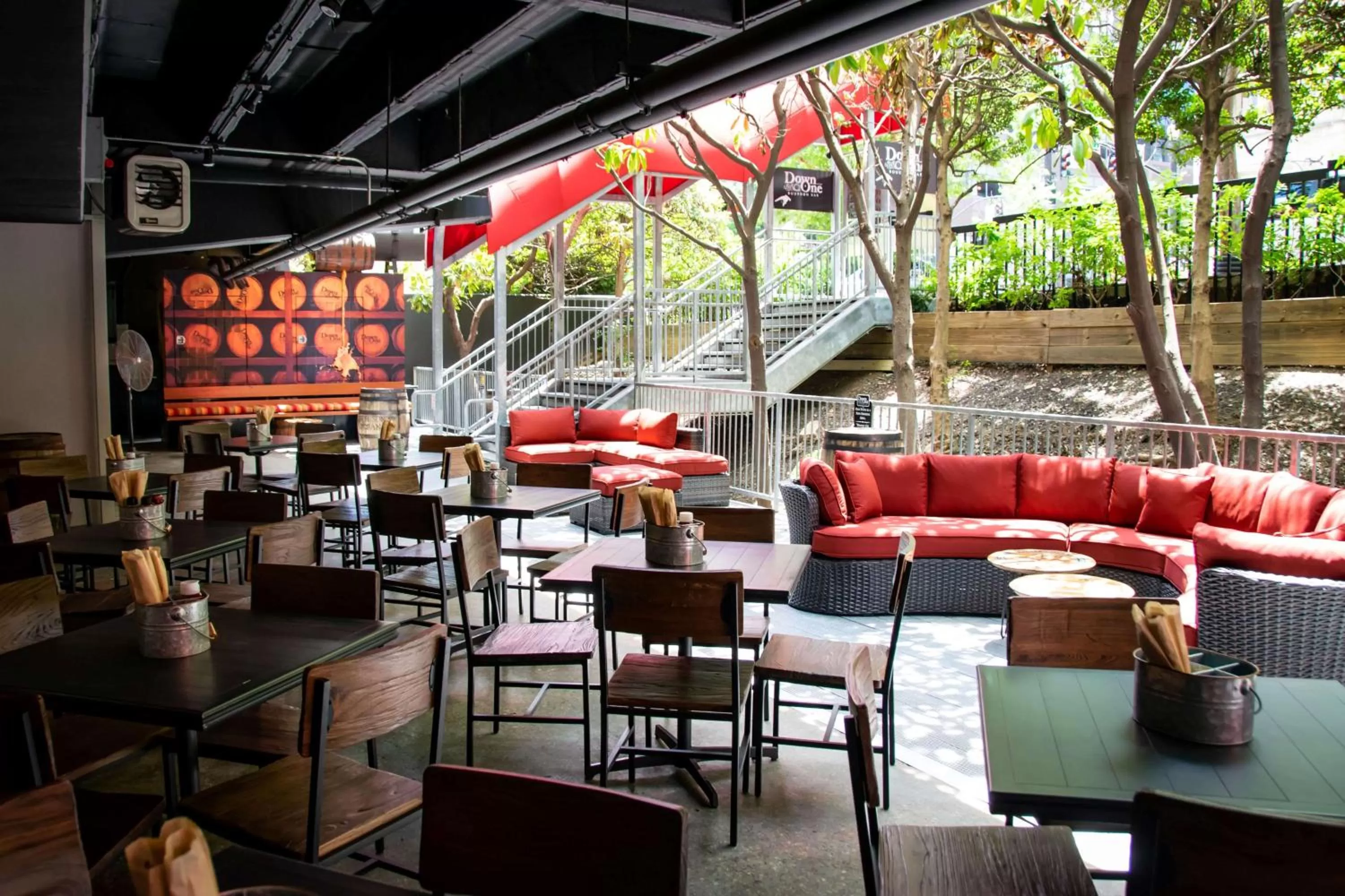 Restaurant/places to eat in Galt House Hotel, A Trademark Collection Hotel