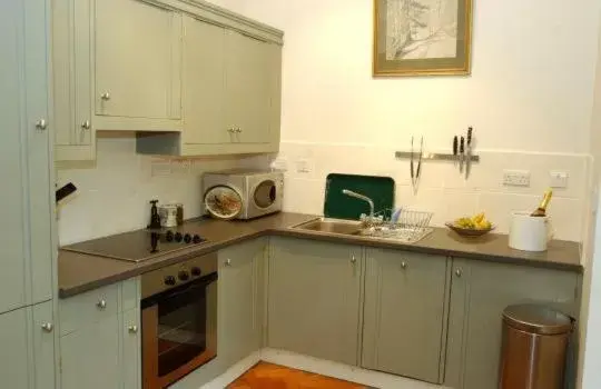 Kitchen/Kitchenette in Warwick Hall