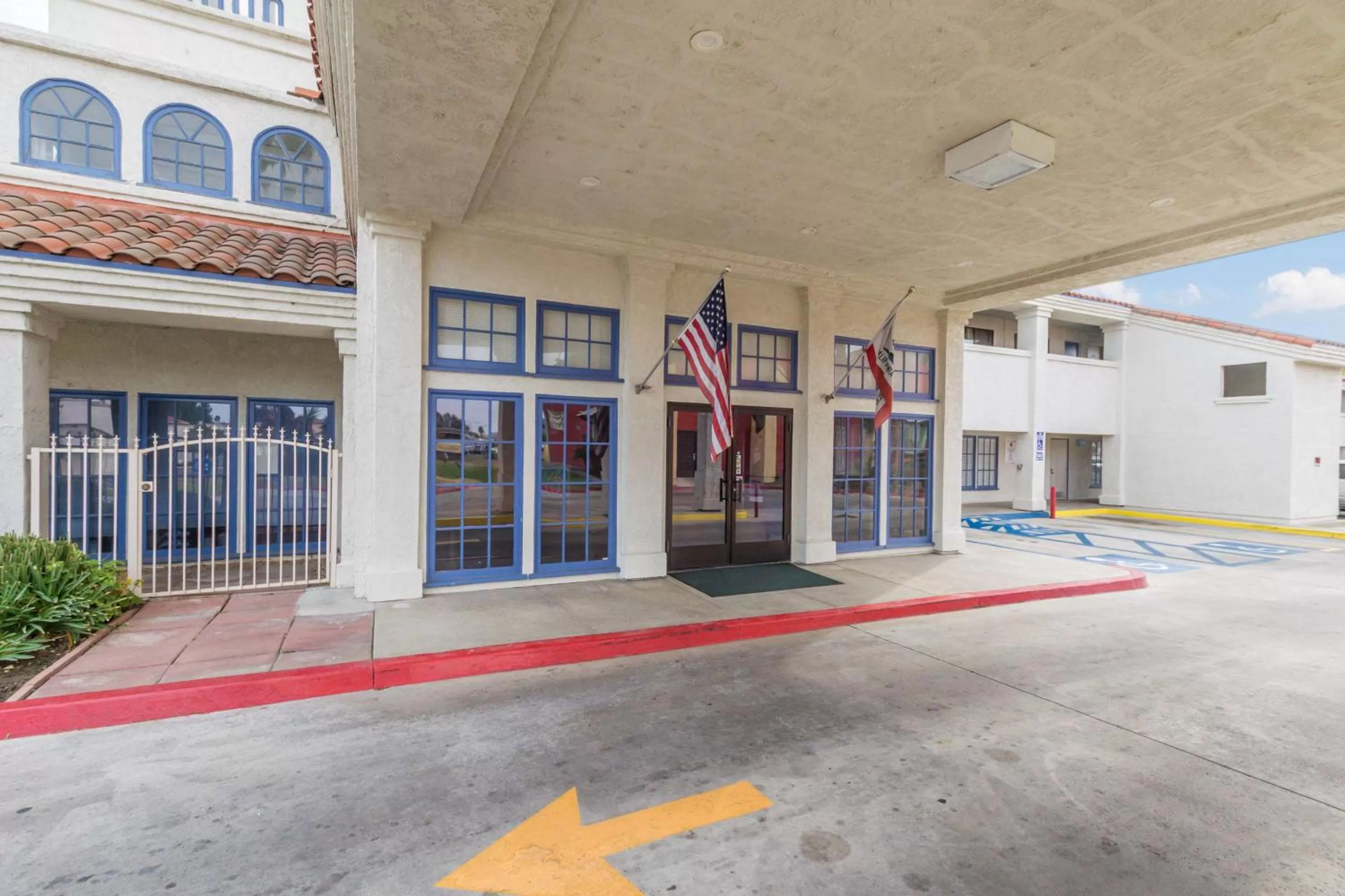 Property building in Motel 6 Hemet