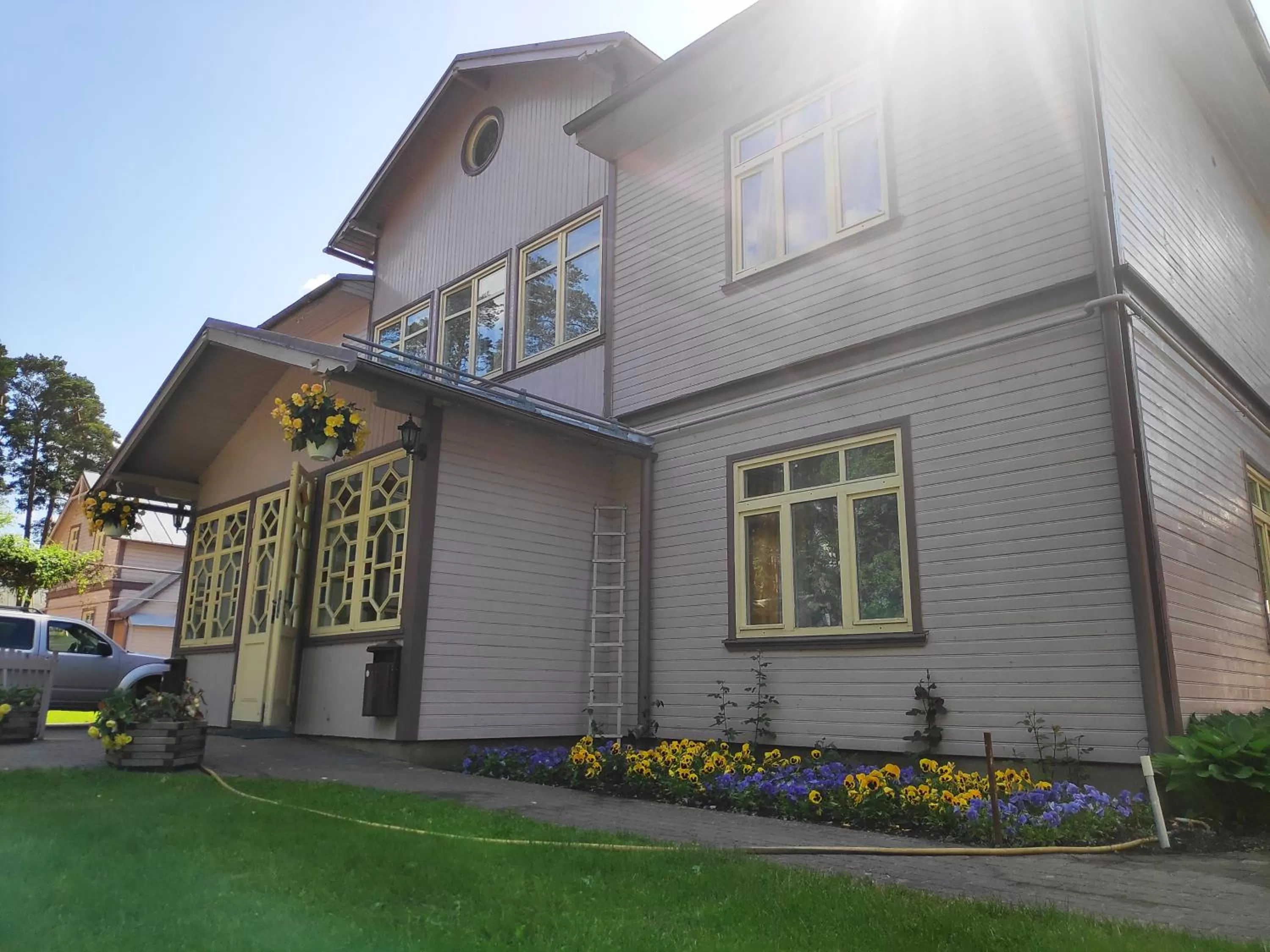 Property building in Elīna