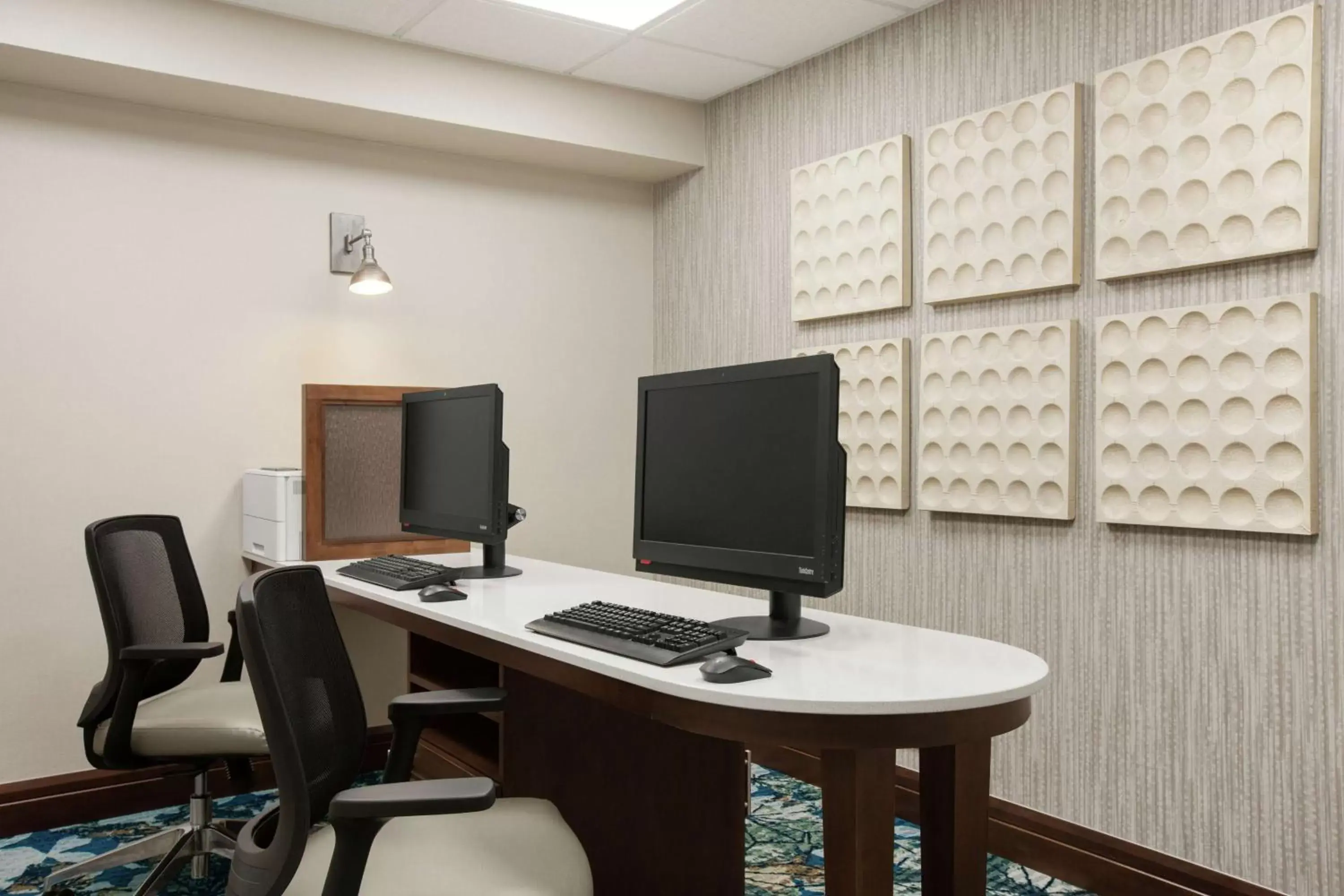Business facilities in Homewood Suites by Hilton Kansas City Airport