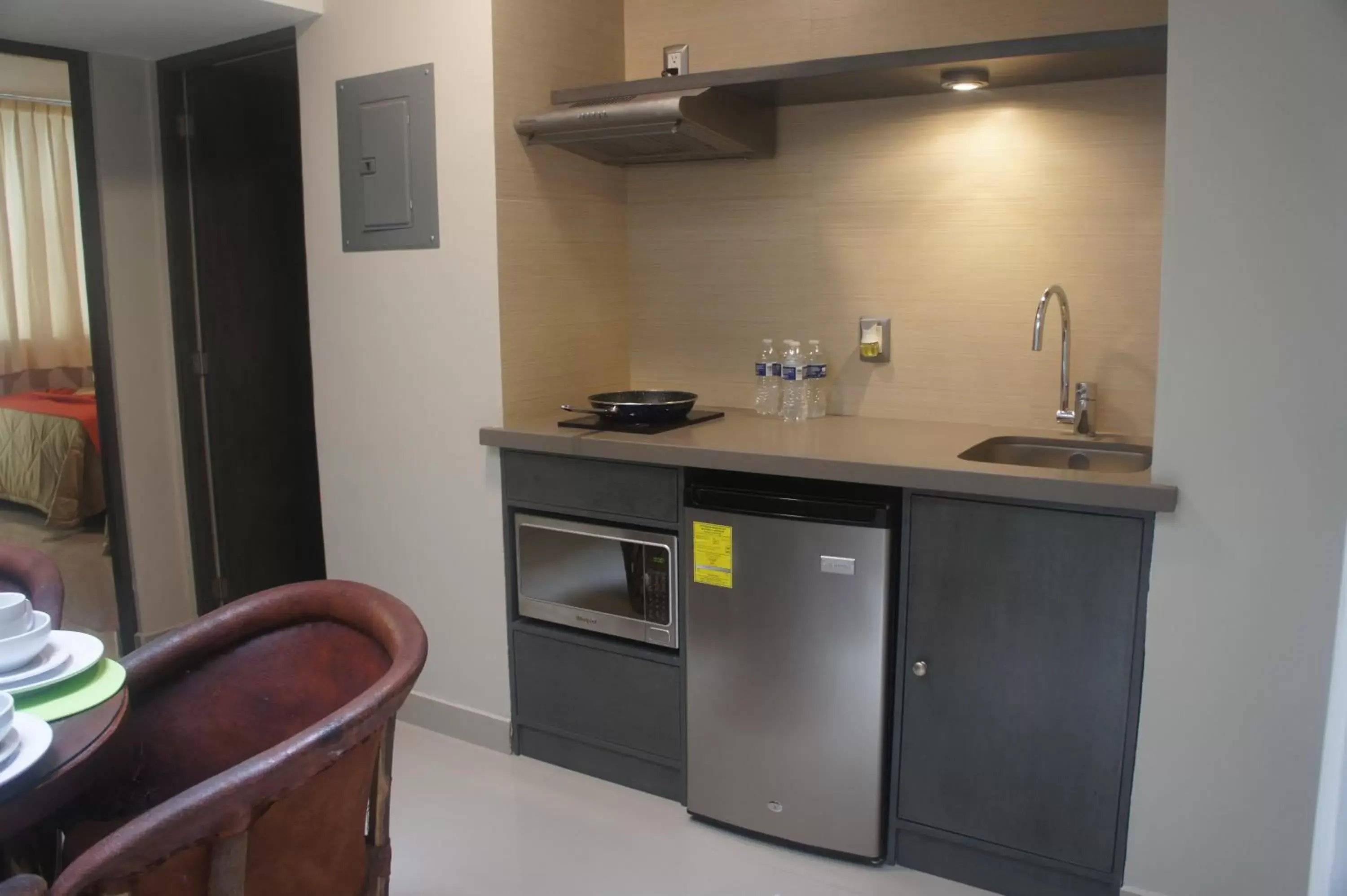 Kitchen or kitchenette, Kitchen/Kitchenette in Suites San Luis