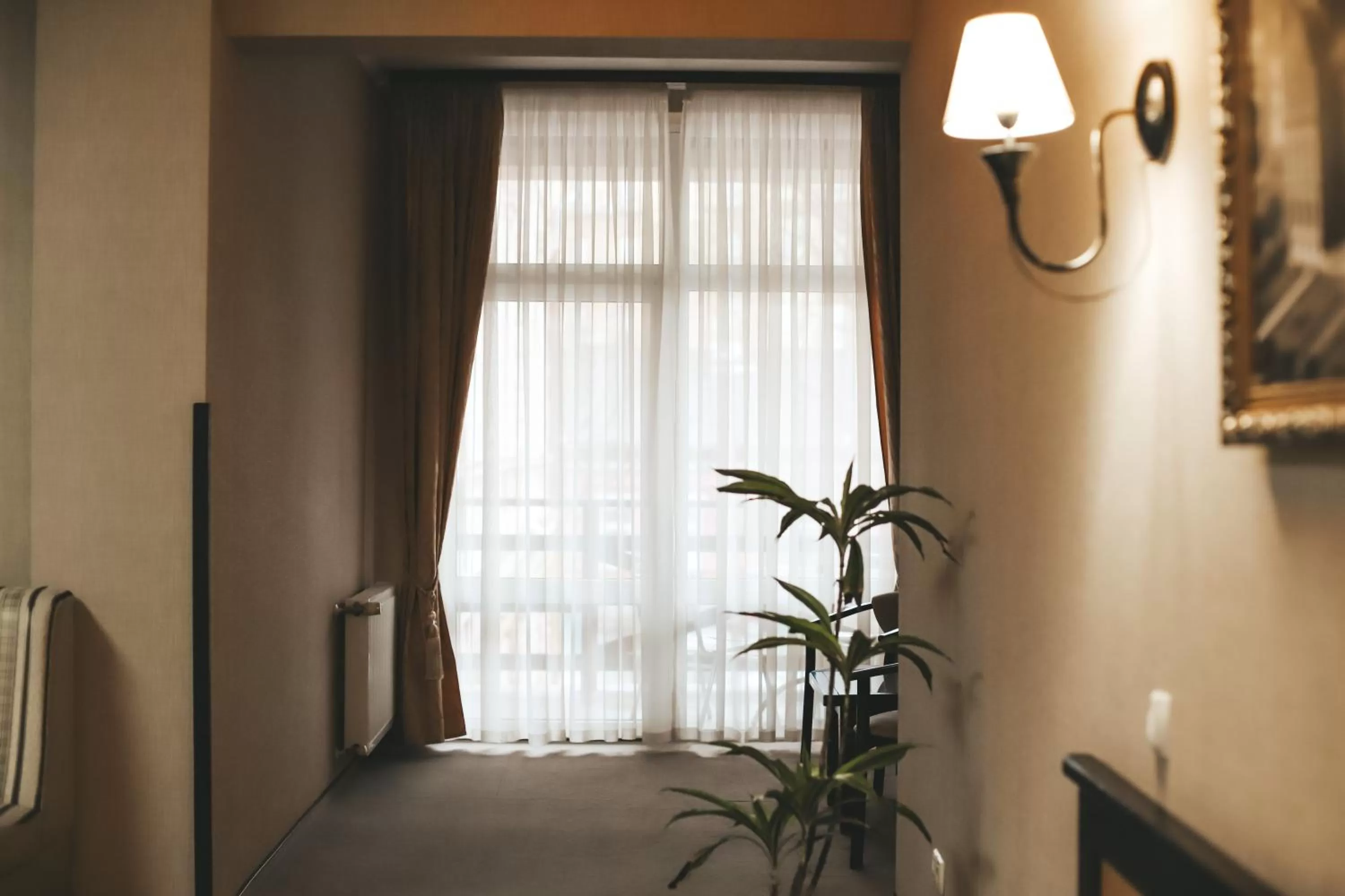 Photo of the whole room in Georg Palace Hotel