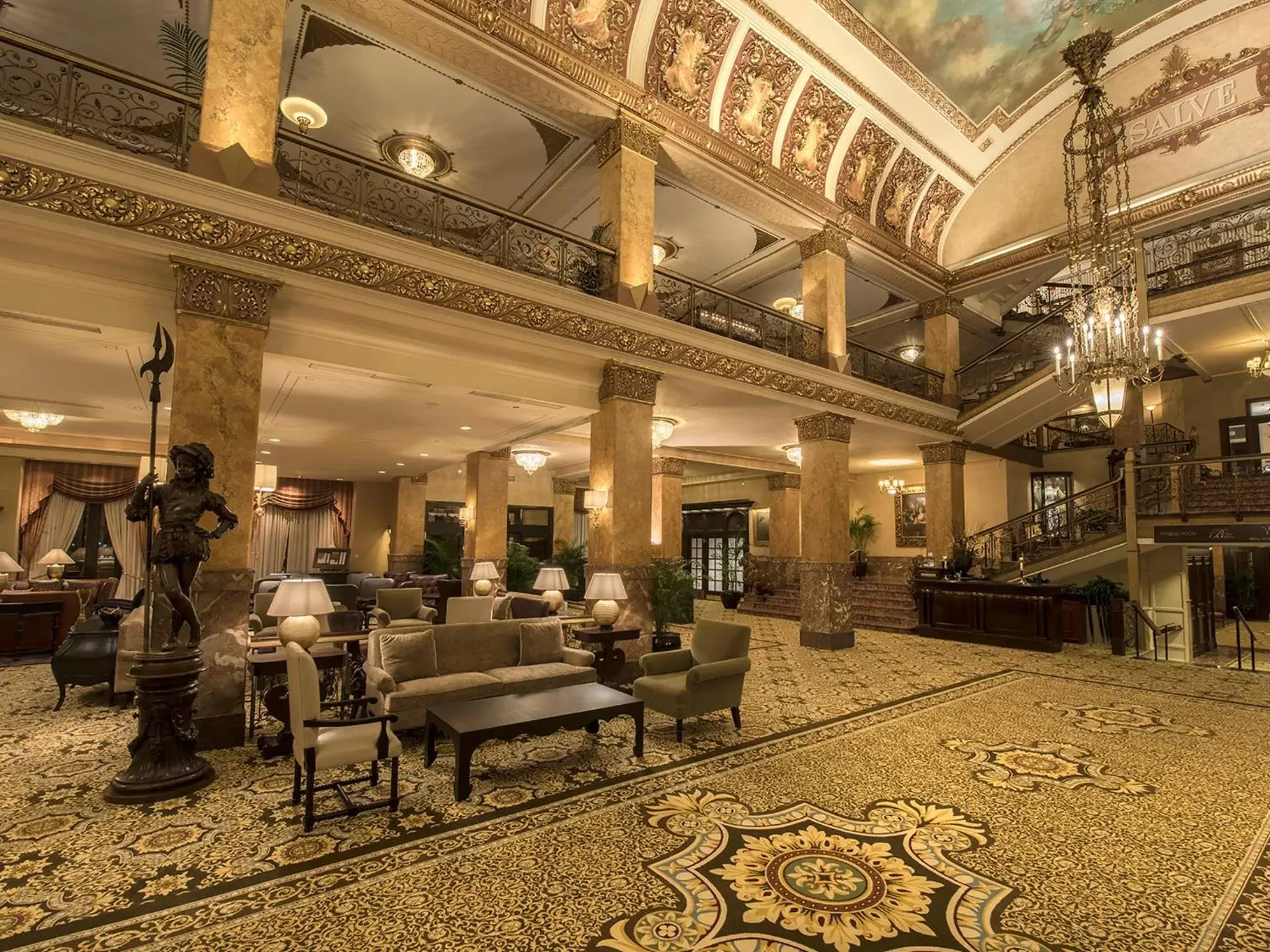 Lobby or reception, Restaurant/Places to Eat in The Pfister Hotel
