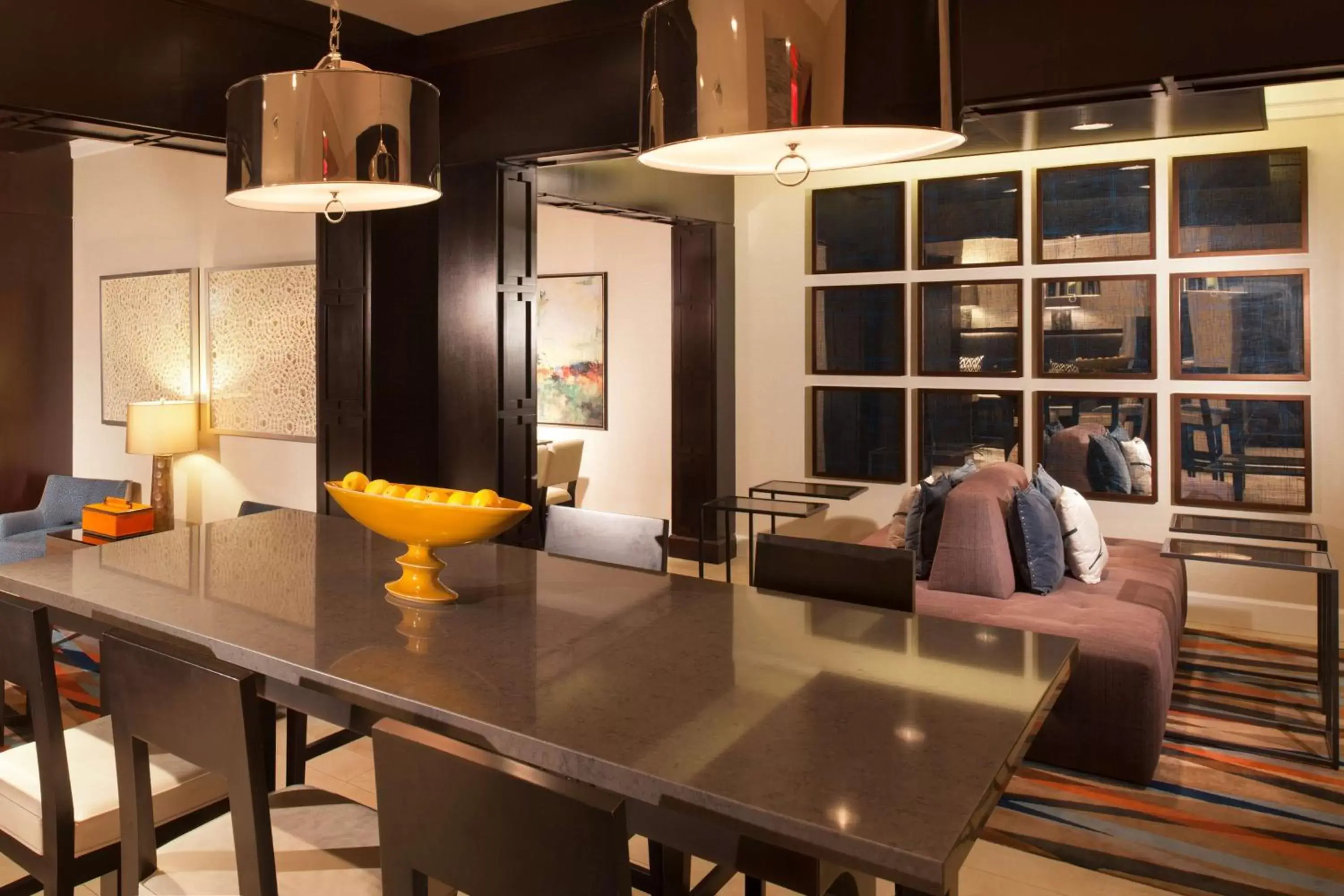 Lounge or bar in Hilton Boston Back Bay Lounge or bar in Hilton Boston Back Bay