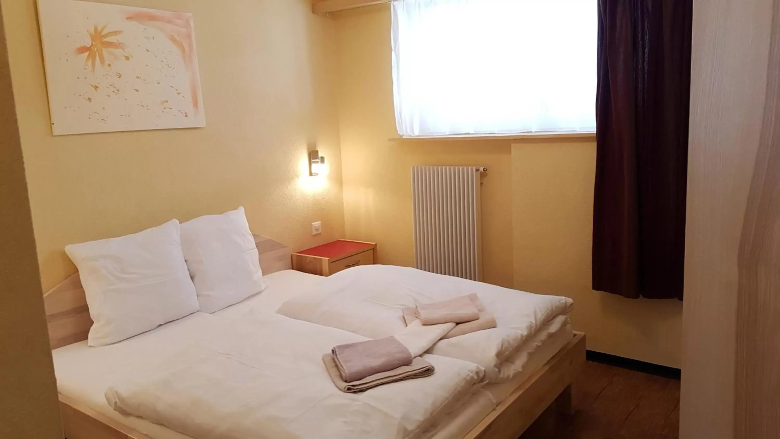 Bed in Hotel Europa Guest House