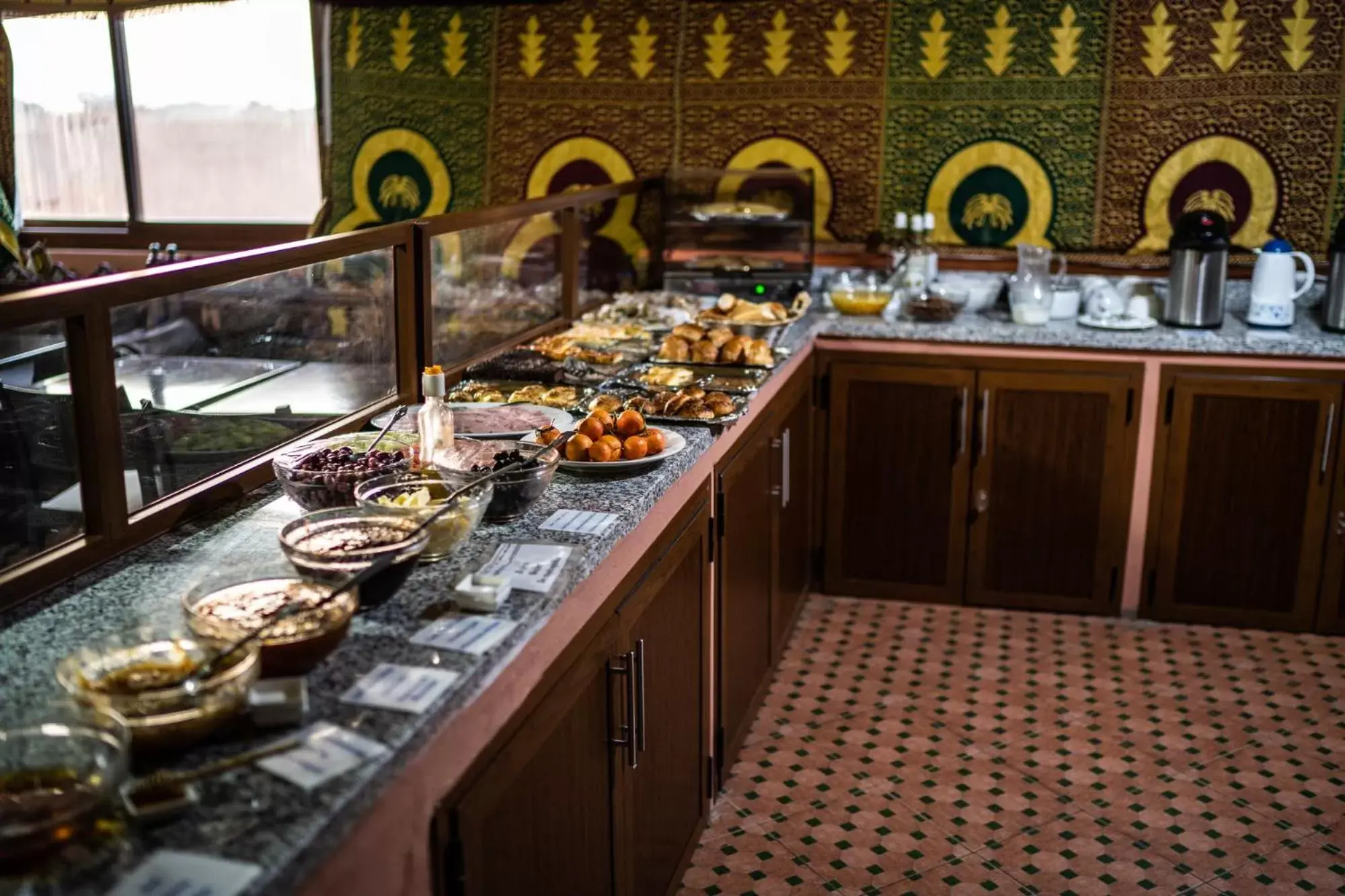 Food and drinks in Moroccan House