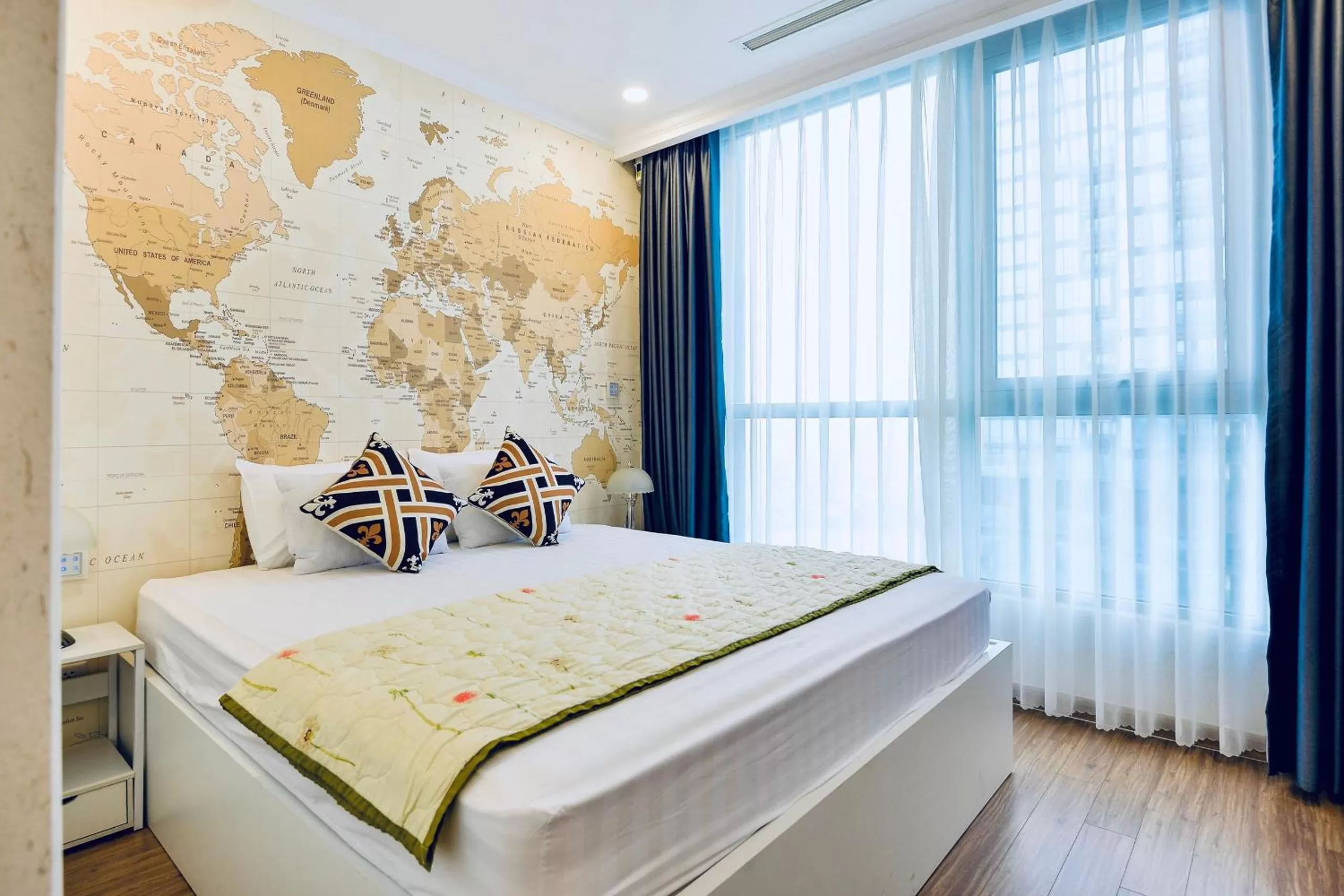 Bed in Vinhomes Central Park-Nice Homes