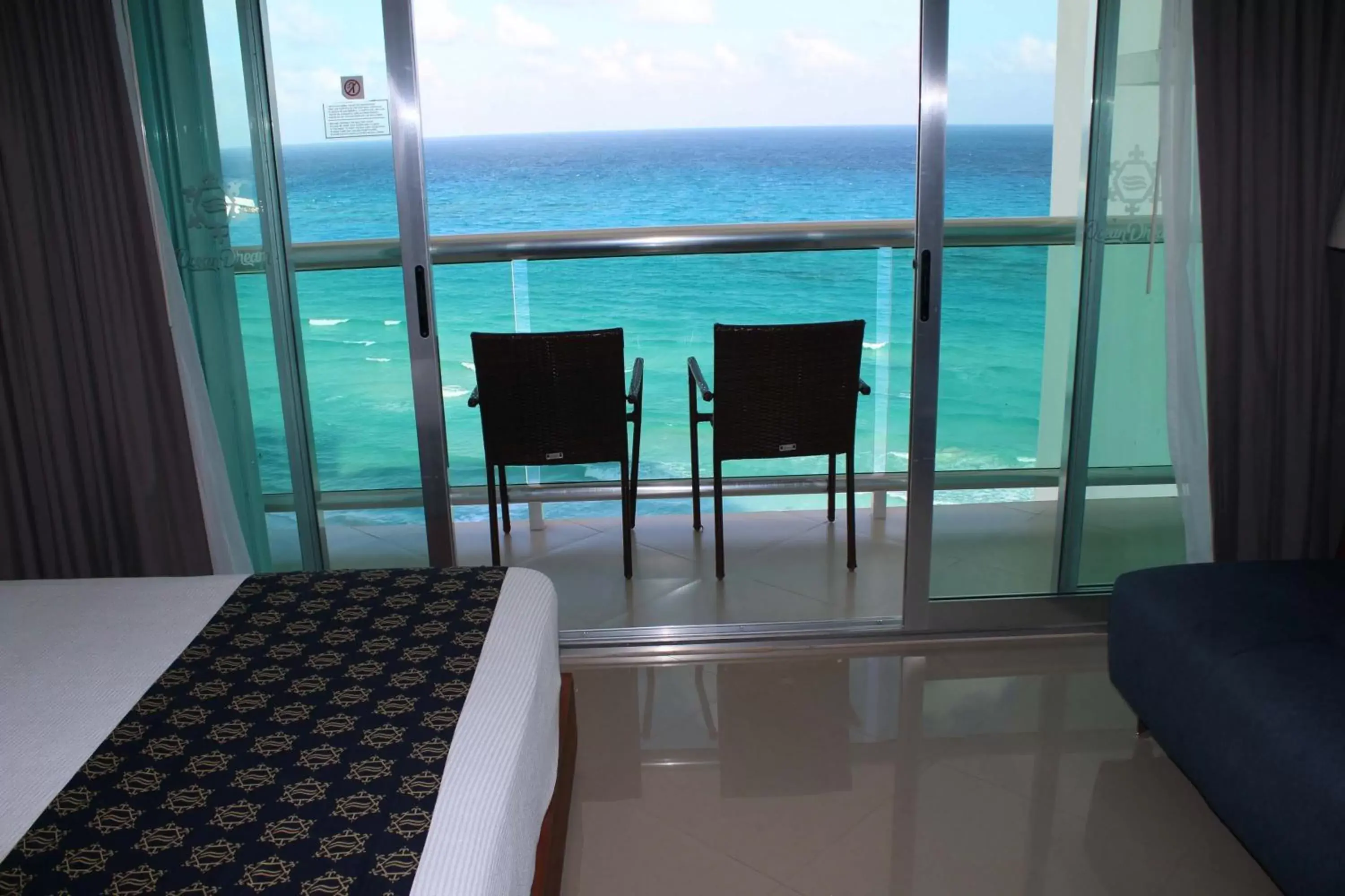 Balcony/Terrace, Sea View in Ocean Dream Cancun by GuruHotel