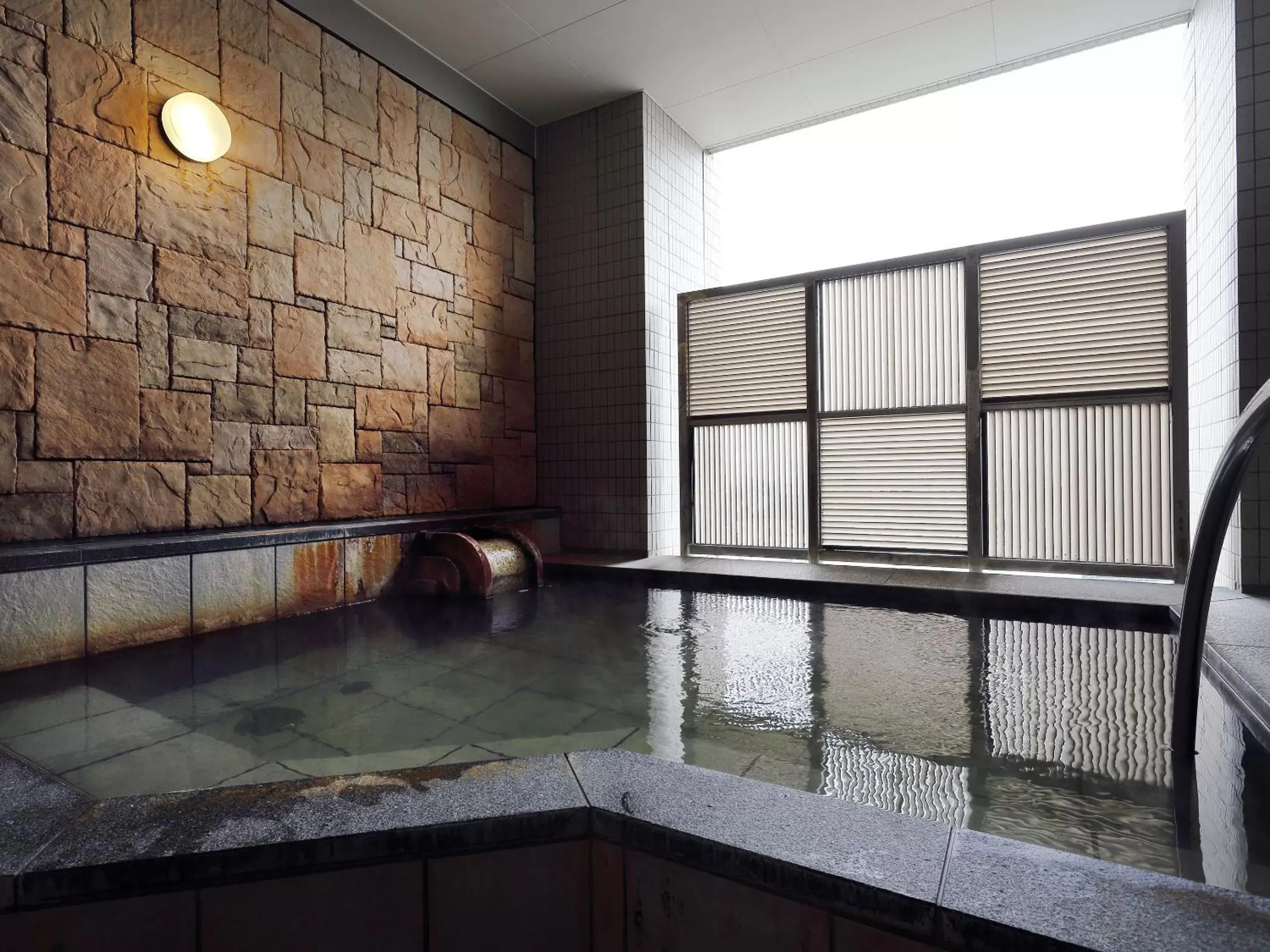Hot Spring Bath in Hotel Monterey La Soeur Osaka
