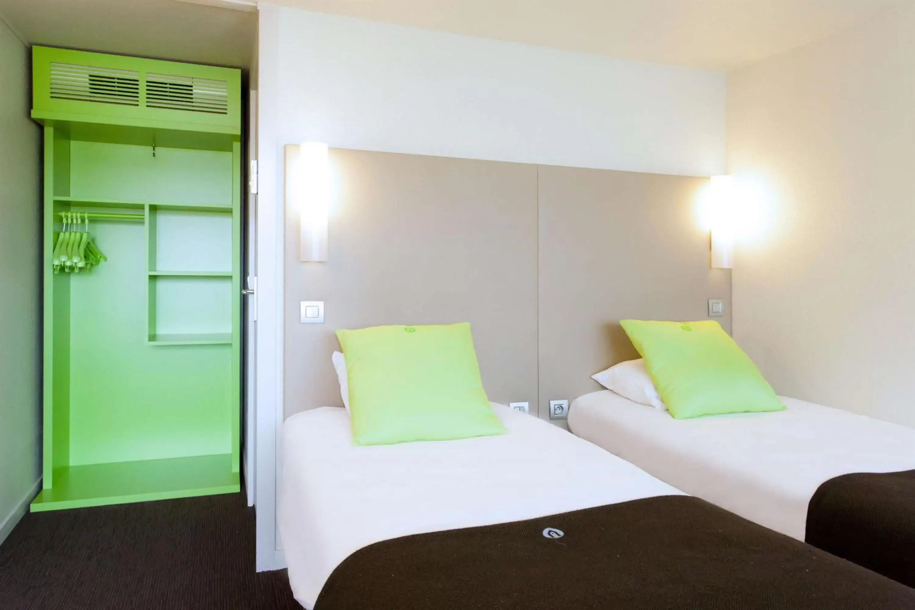 Bed in Campanile Angers Ouest - Beaucouzé Bed in Campanile Angers Ouest - Beaucouzé