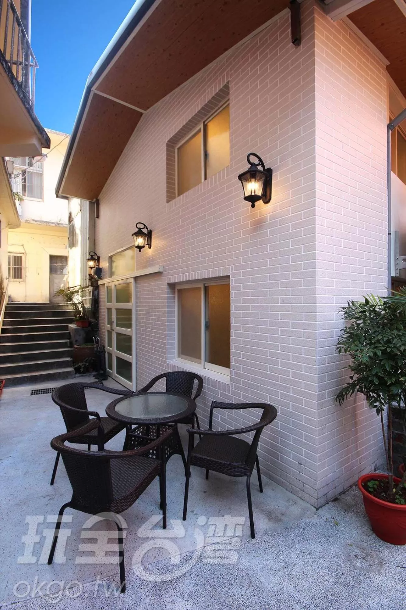 Photo of the whole room in Chien Ching B&B