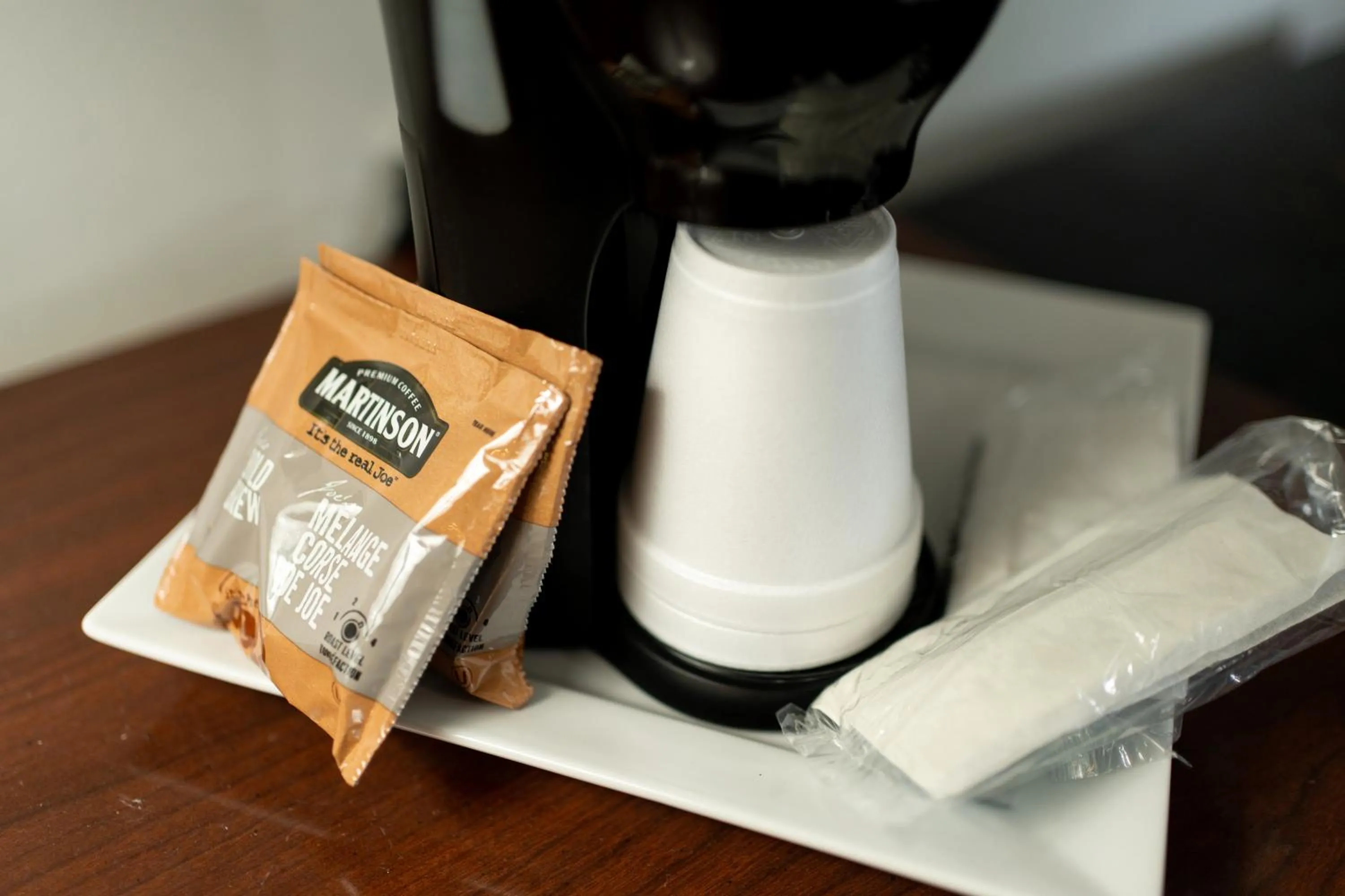 Howard Johnson by Wyndham Niagara Falls