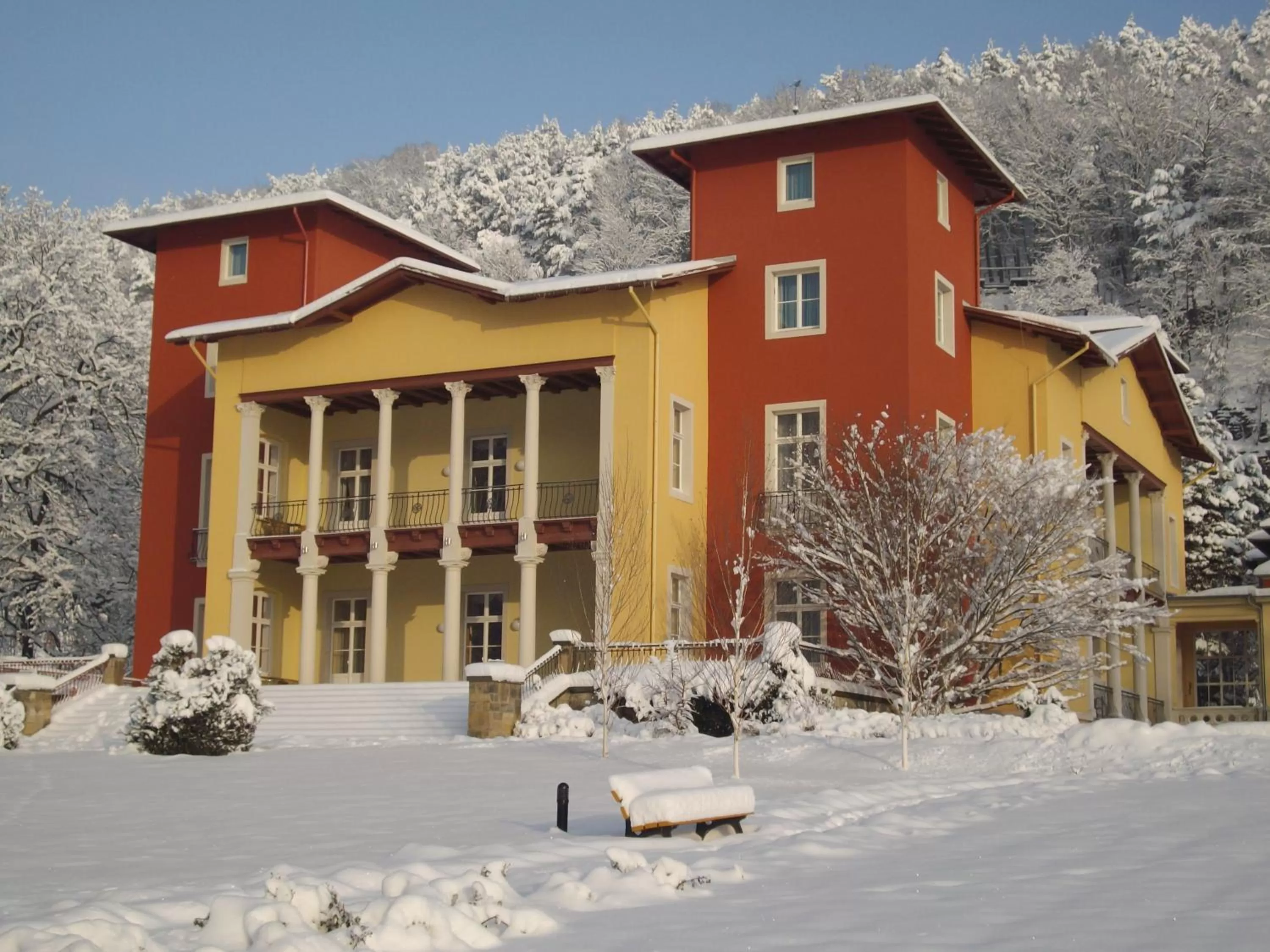 Facade/entrance in Parkhotel Bad Schandau mit SPA