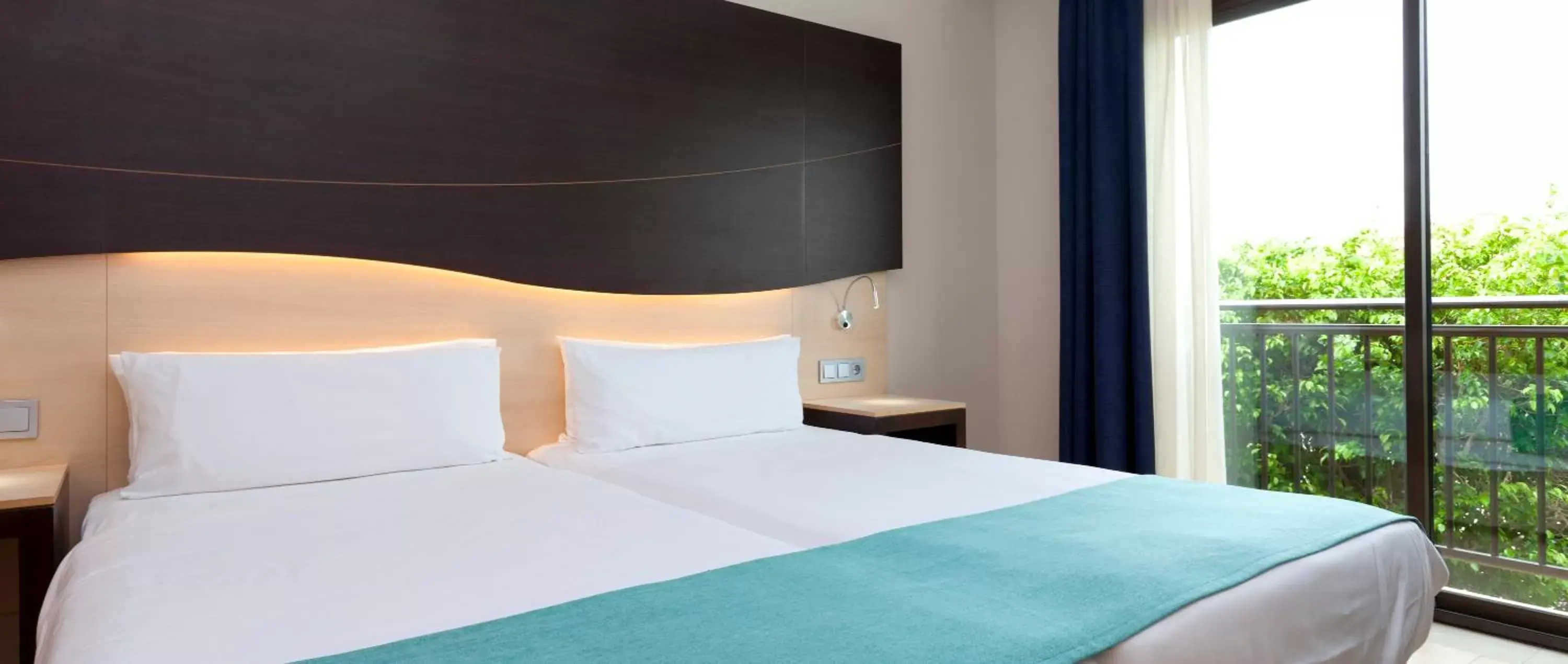 Bed in Impressive Playa Granada Golf Bed in Impressive Playa Granada Golf