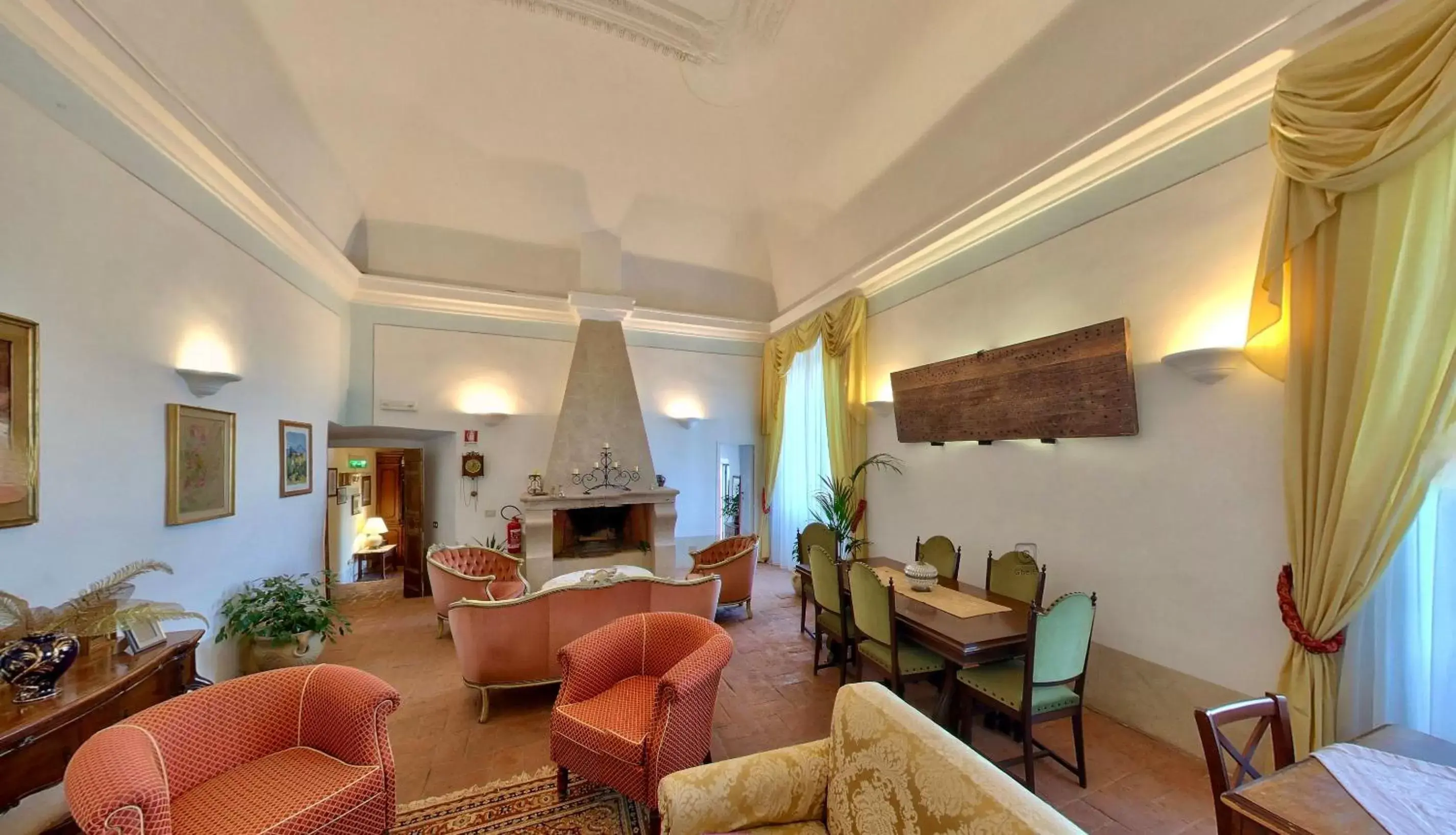 Property building, Seating Area in Monastero Le Grazie