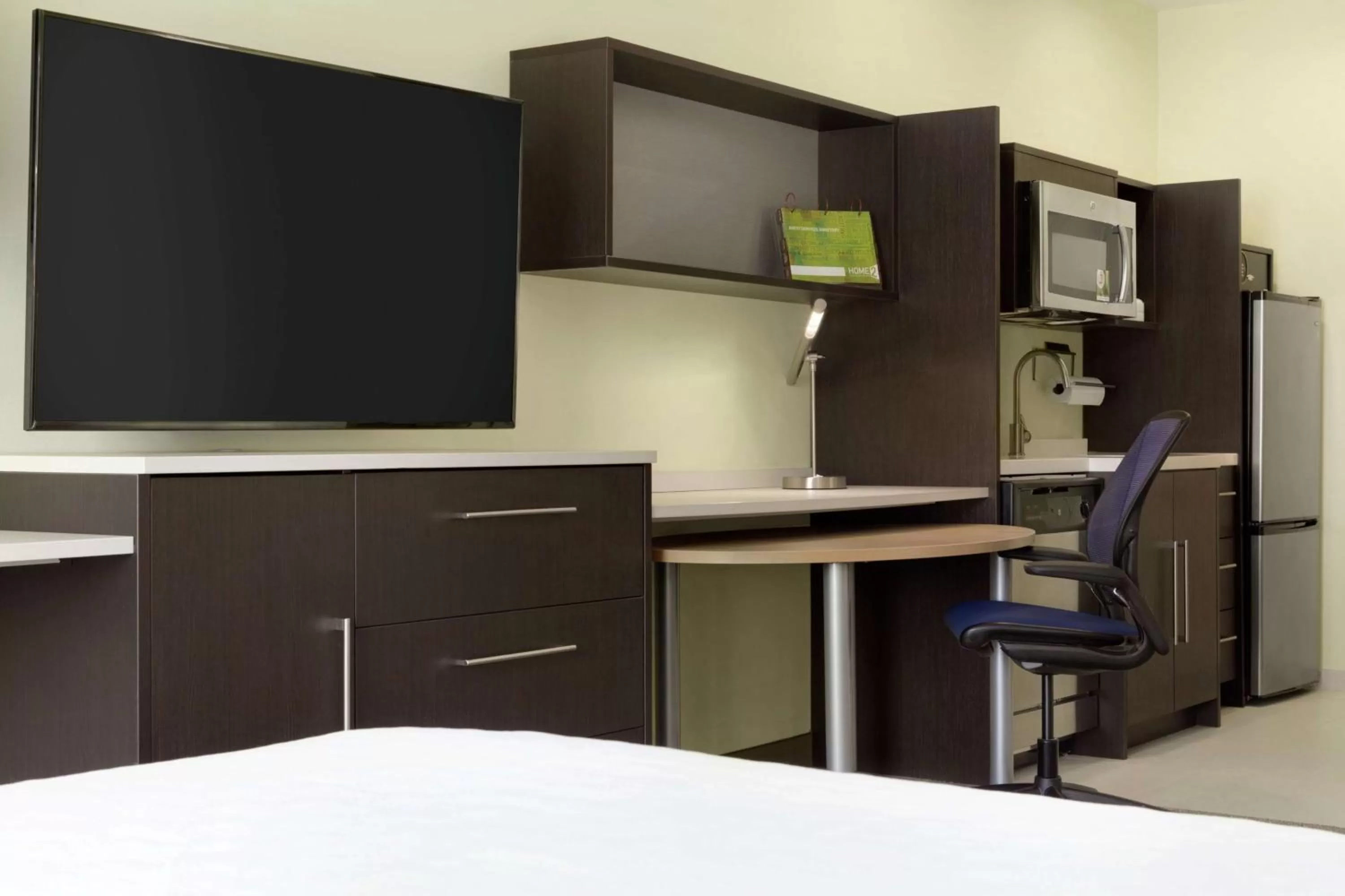 Bedroom in Home2 Suites By Hilton McAllen