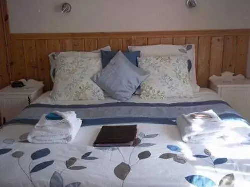 Deluxe King Room - single occupancy in Crab pot cottage Deluxe King Room - single occupancy in Crab pot cottage