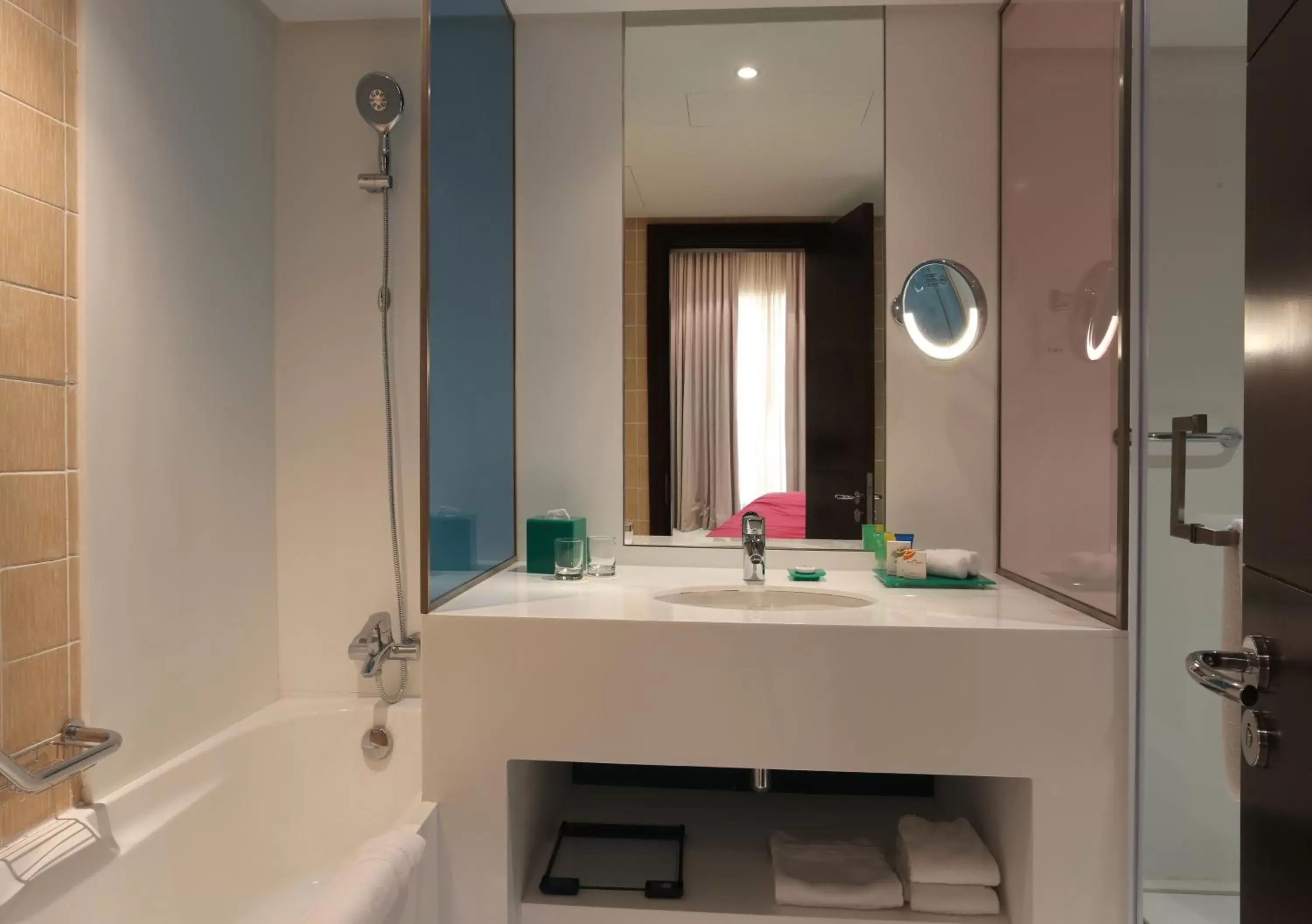 Bathroom in Ramada Hotel, Suites and Apartments by Wyndham Dubai JBR