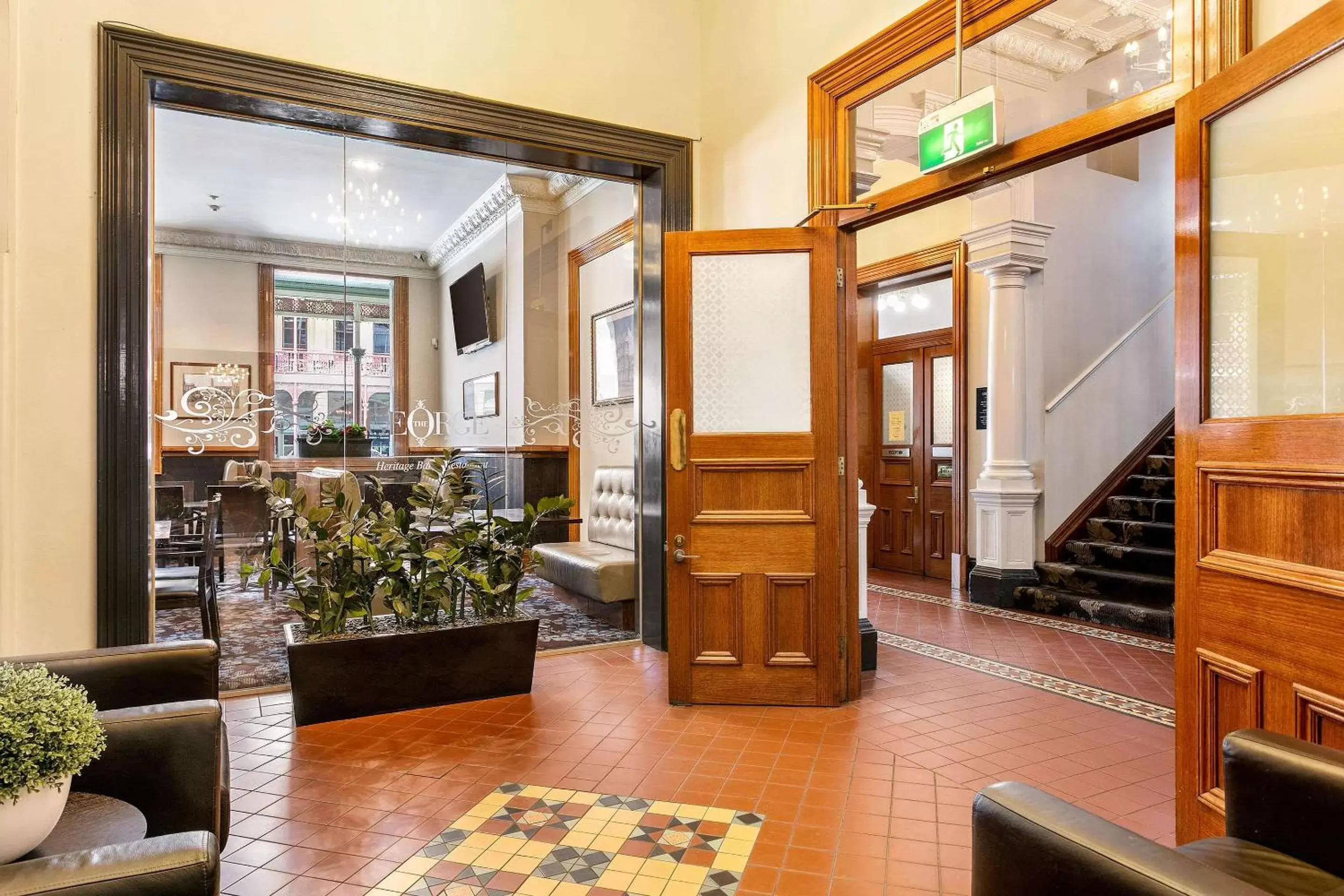Lobby or reception in Quality Inn The George Hotel Ballarat