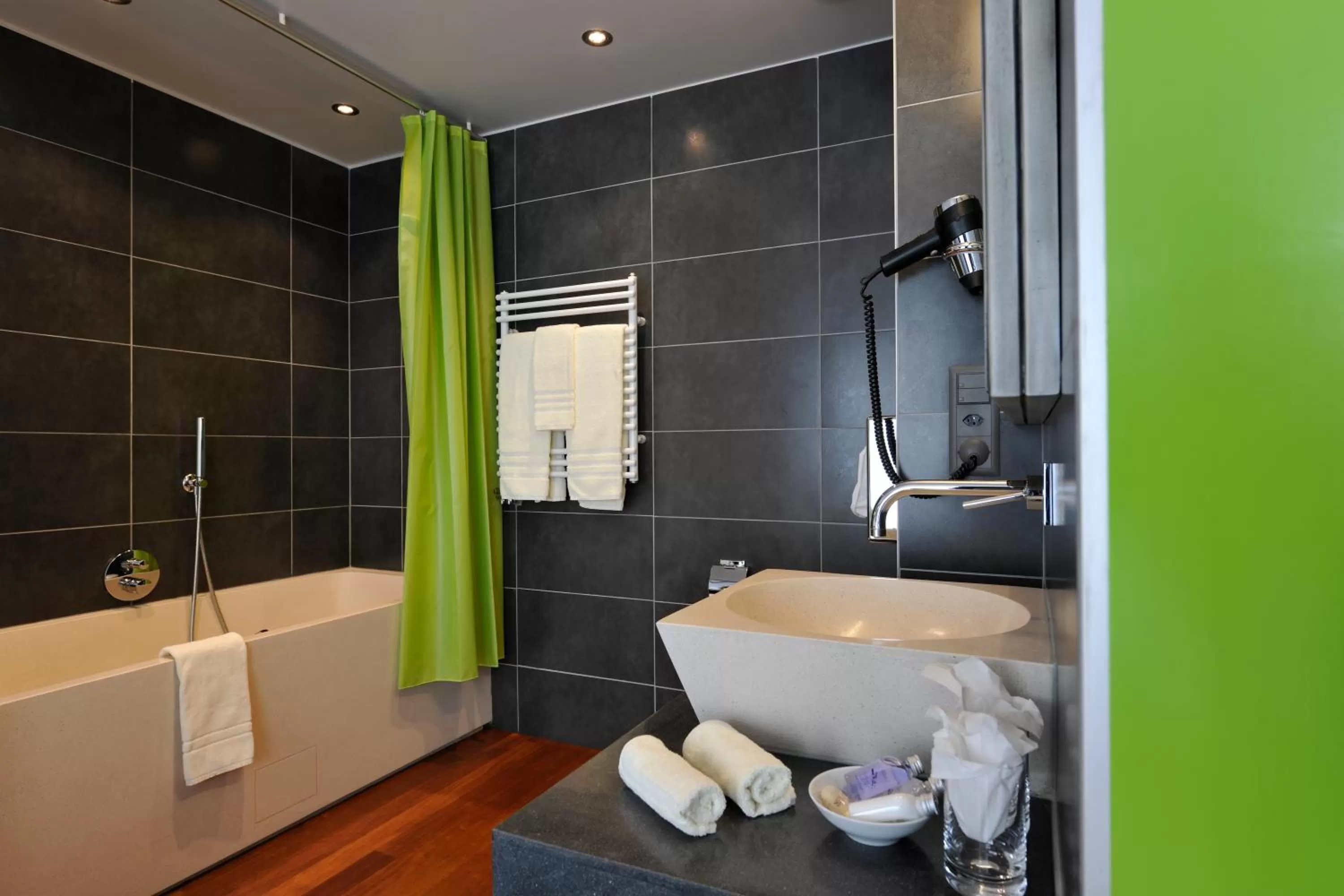 Bathroom in Hôtel du Théâtre, Boutique Hôtel