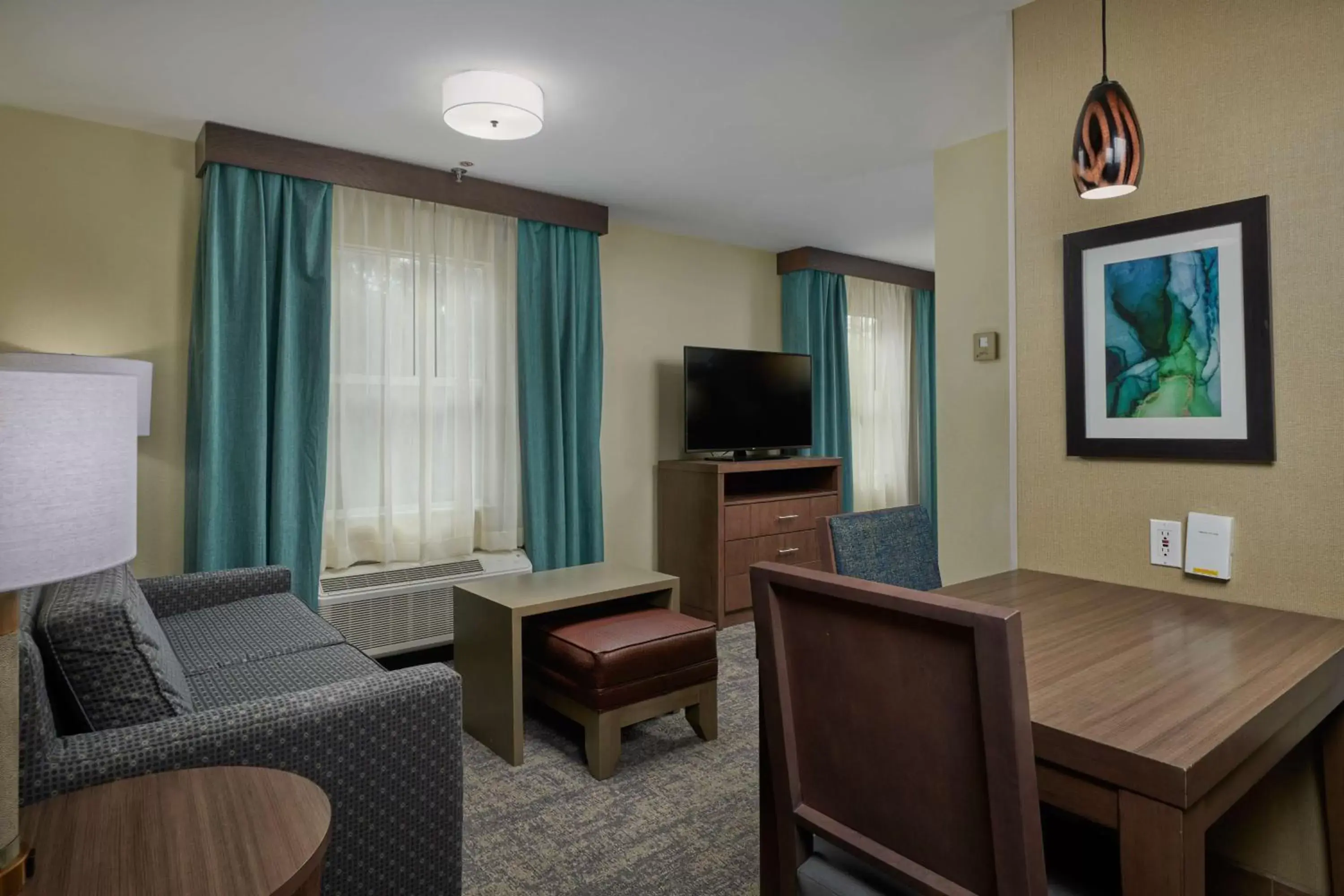 Bedroom, Seating Area in Homewood Suites by Hilton Sarasota