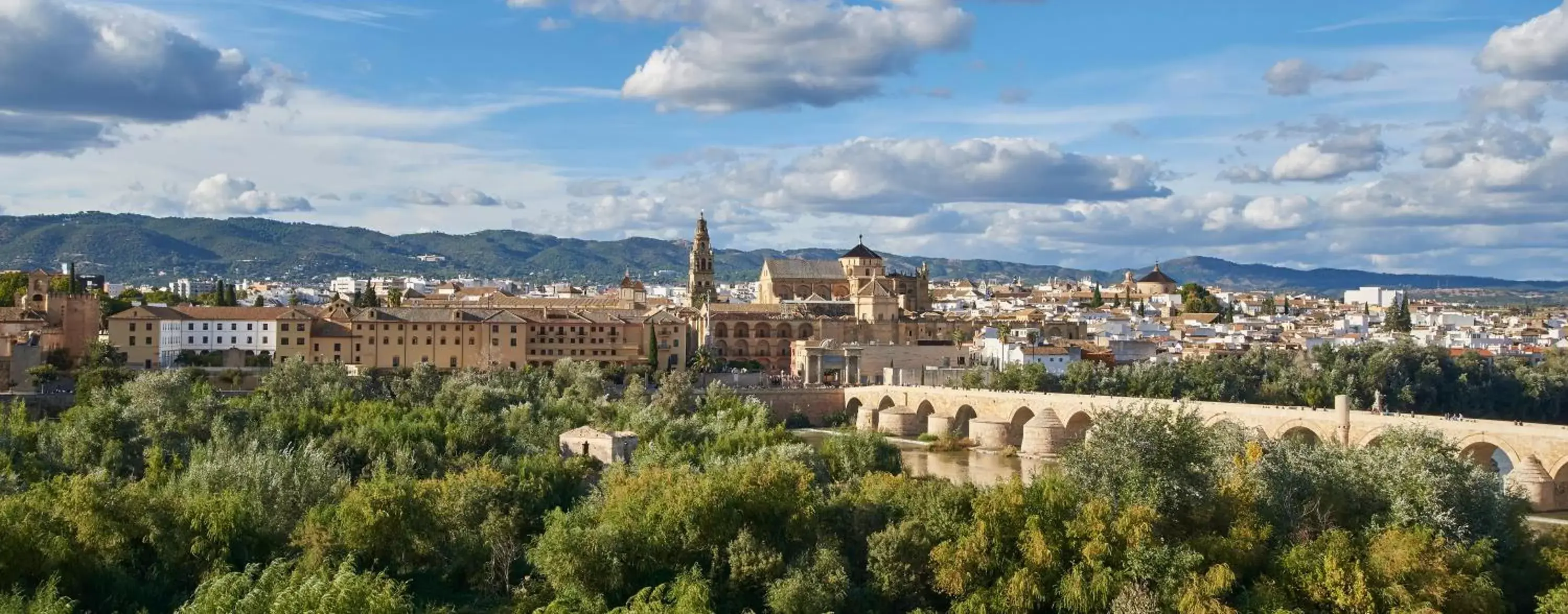 Nearby landmark in Hesperia Córdoba