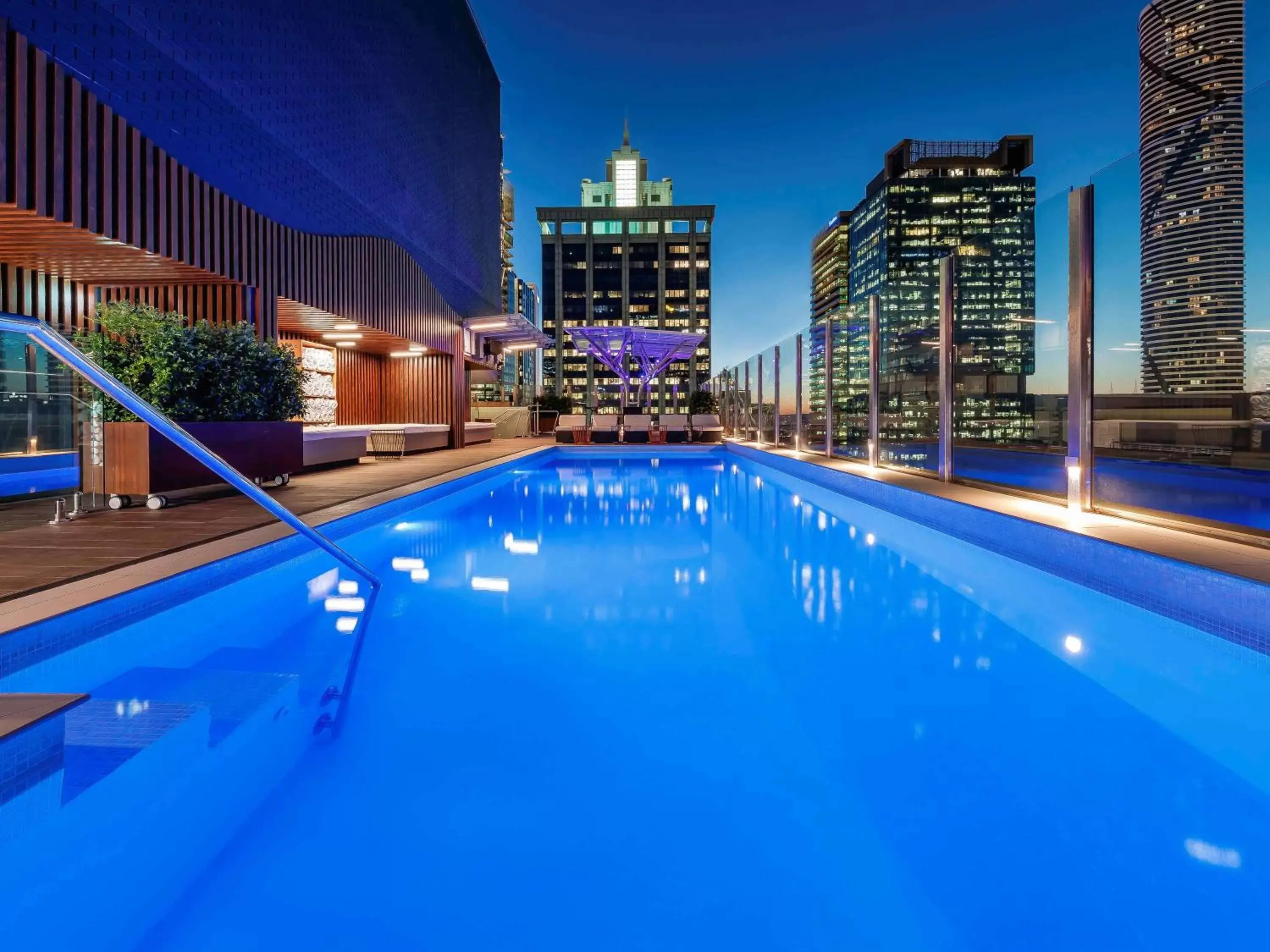 Property building, Swimming Pool in Pullman Brisbane King George Square