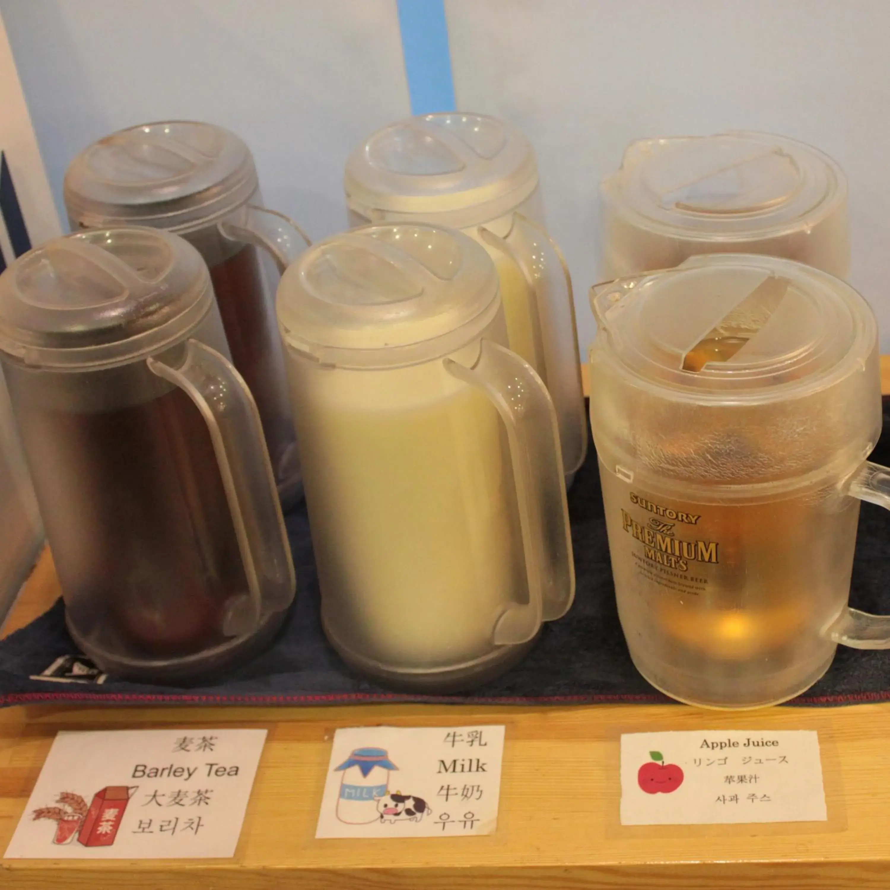 Restaurant/places to eat in CVS Bay Hotel Restaurant/places to eat in CVS Bay Hotel