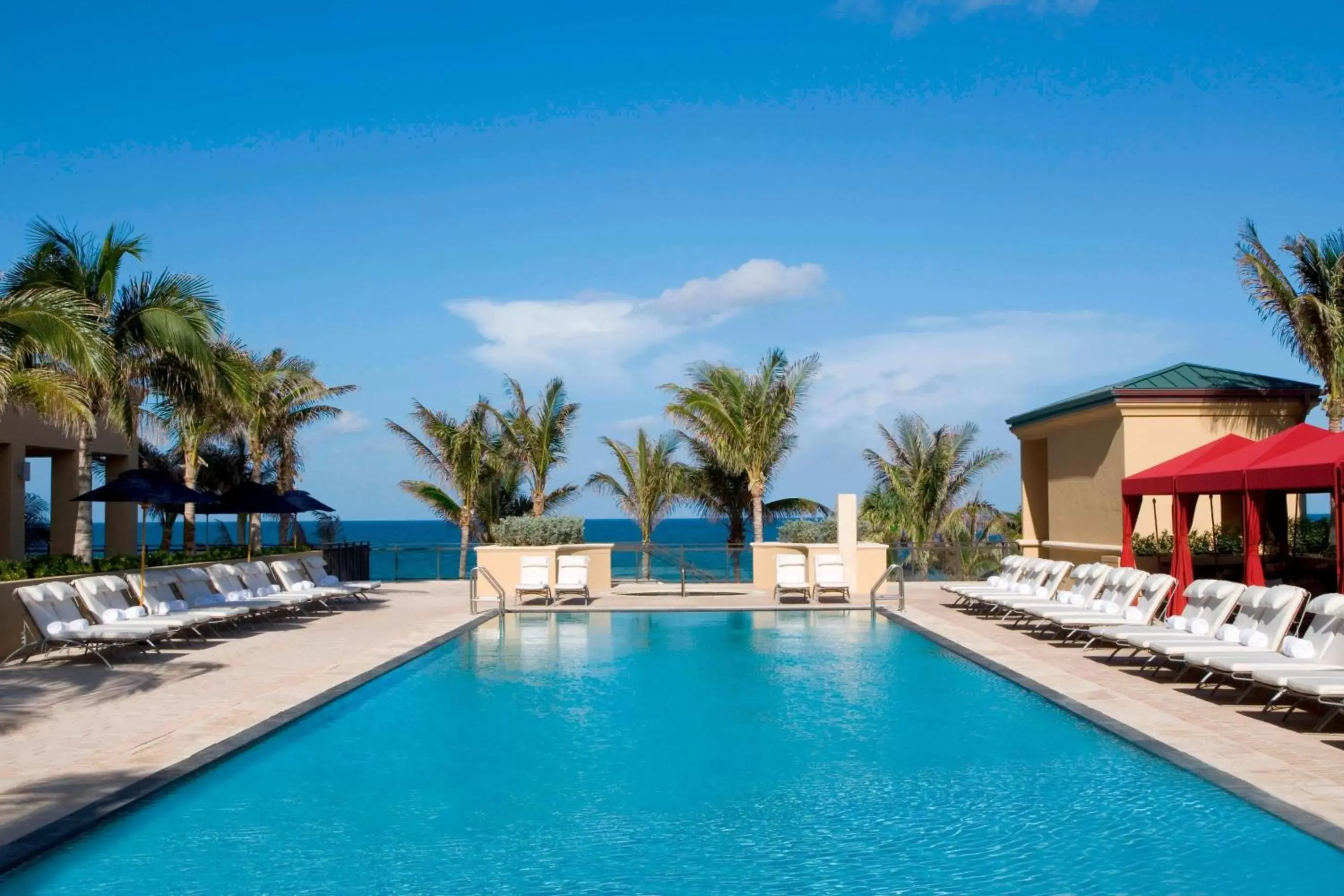 Swimming Pool in Palm Beach Marriott Singer Island Beach Resort & Spa
