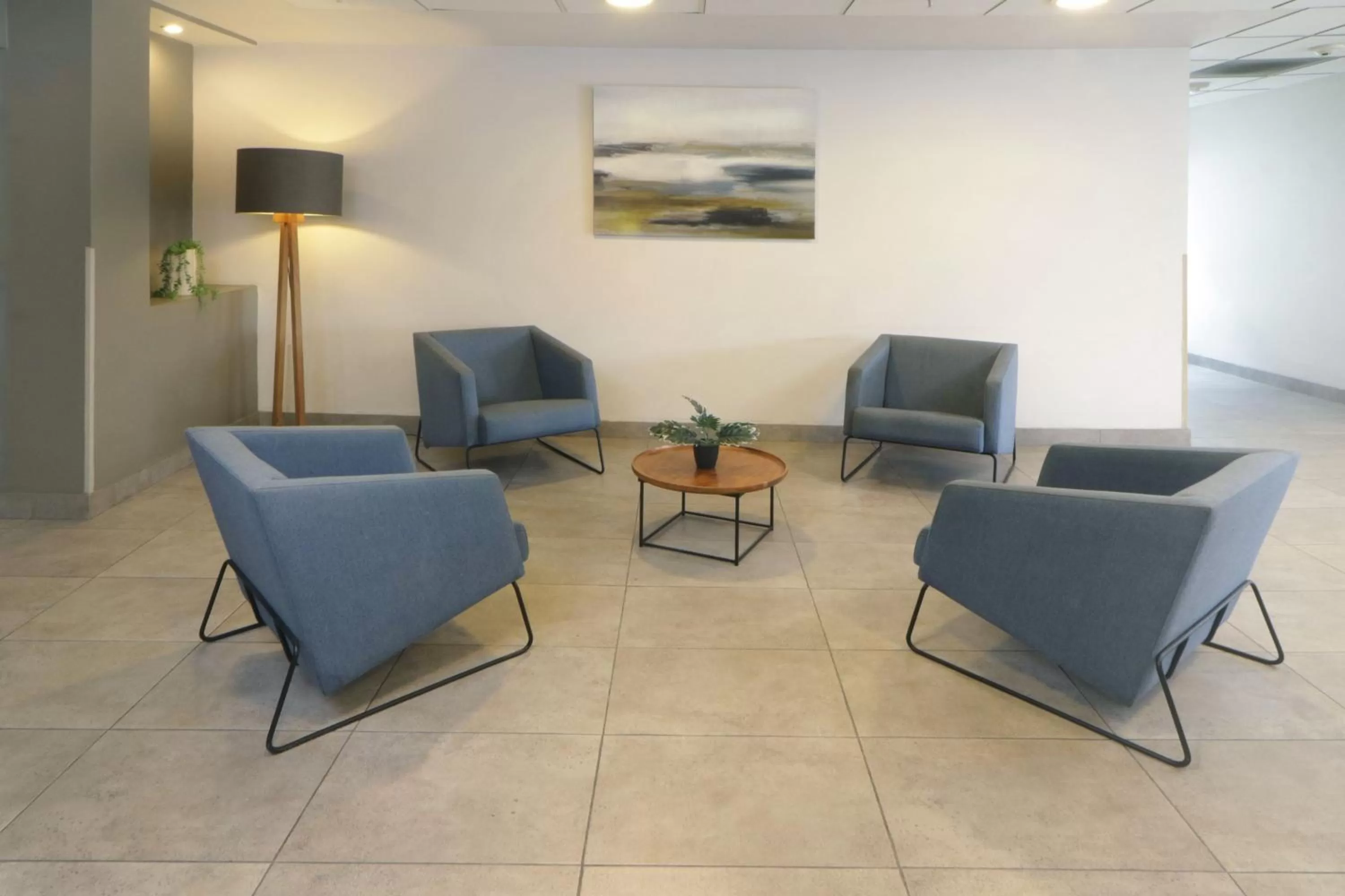 Living room in City Express by Marriott Tijuana Insurgentes