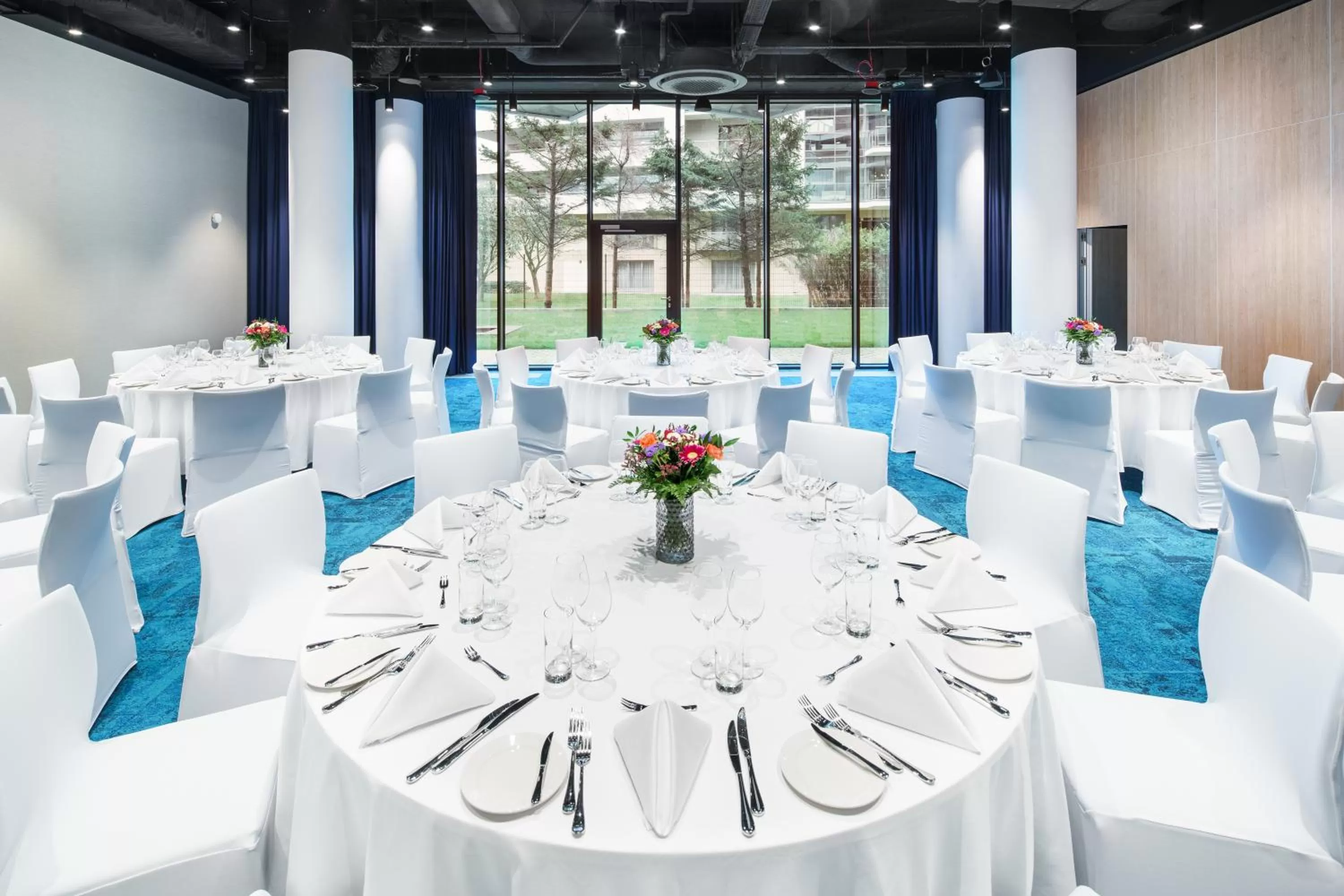 Banquet/Function facilities in Seaside Park Hotel