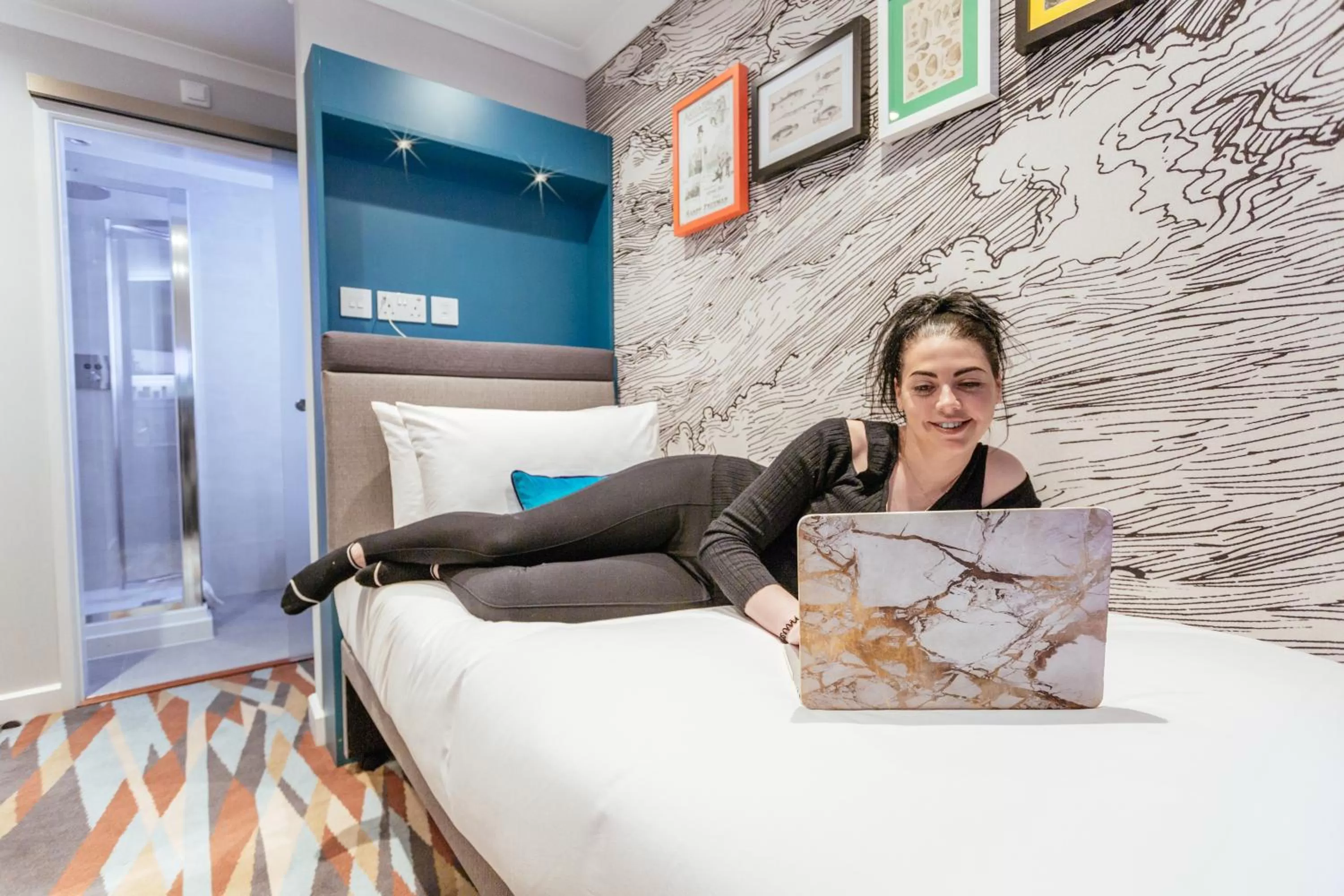 Bed in Oliver Plaza Hotel