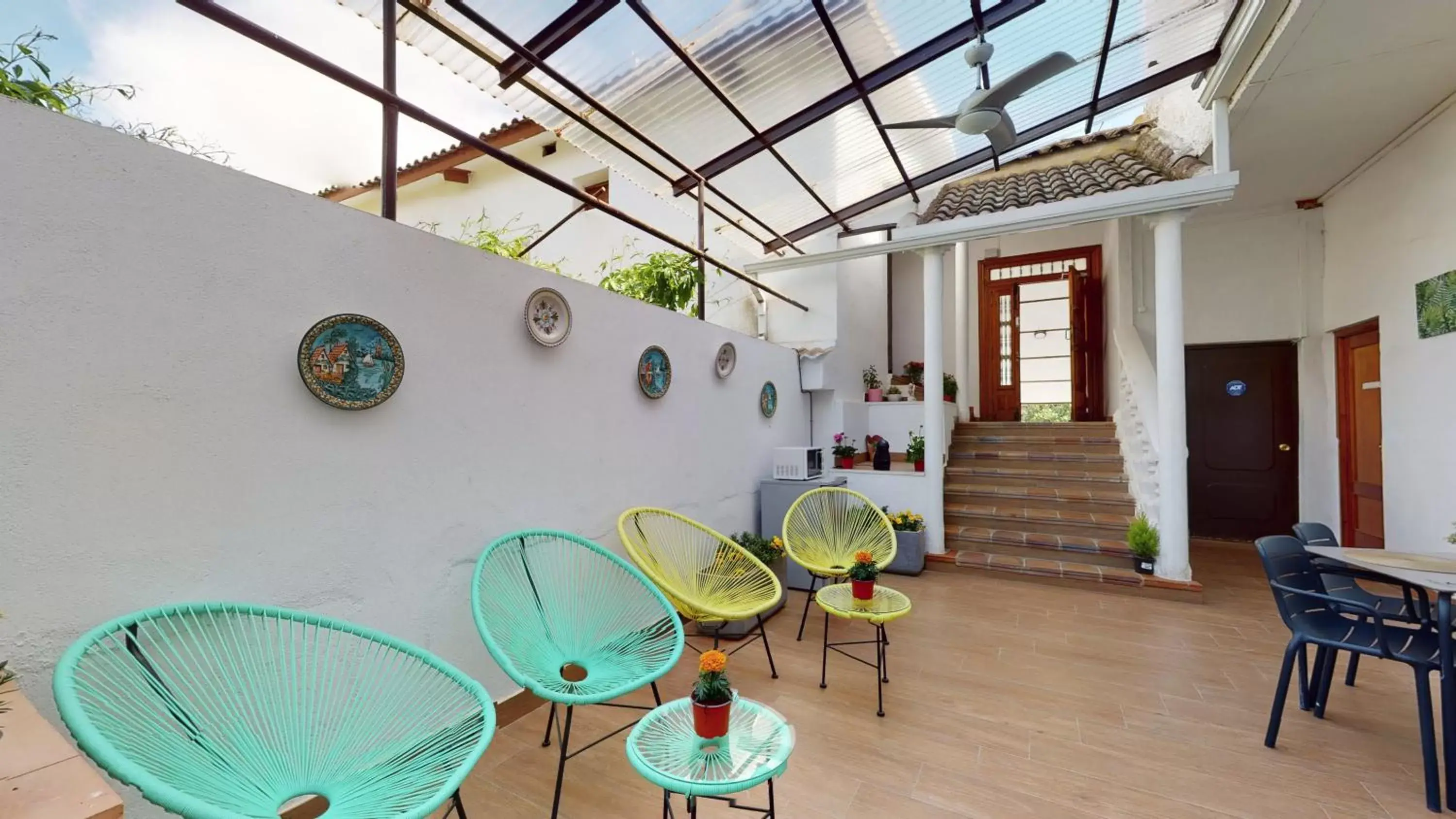 Patio, Seating Area in Hotel Consuegra