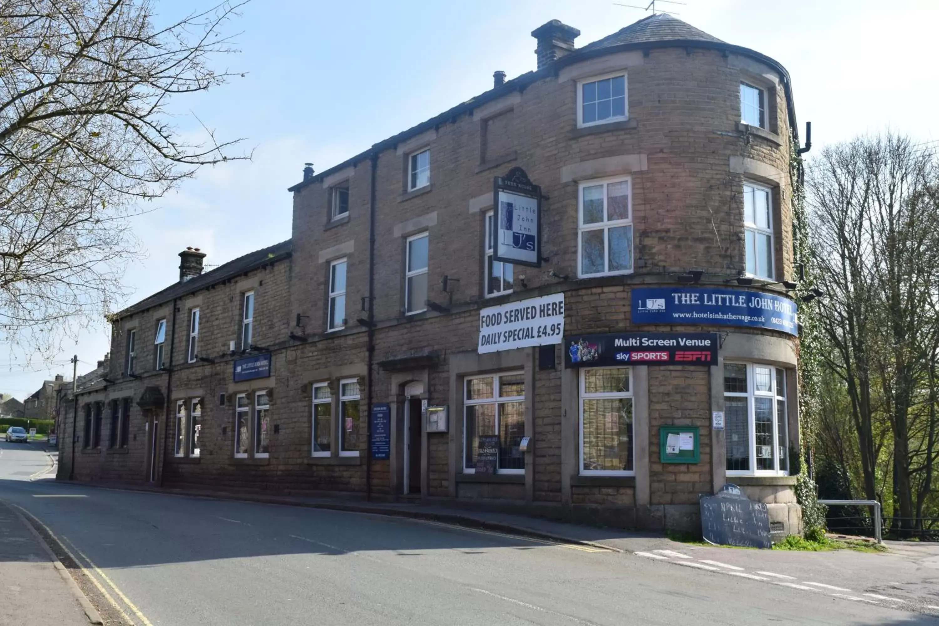 Property Building in Little John Hotel